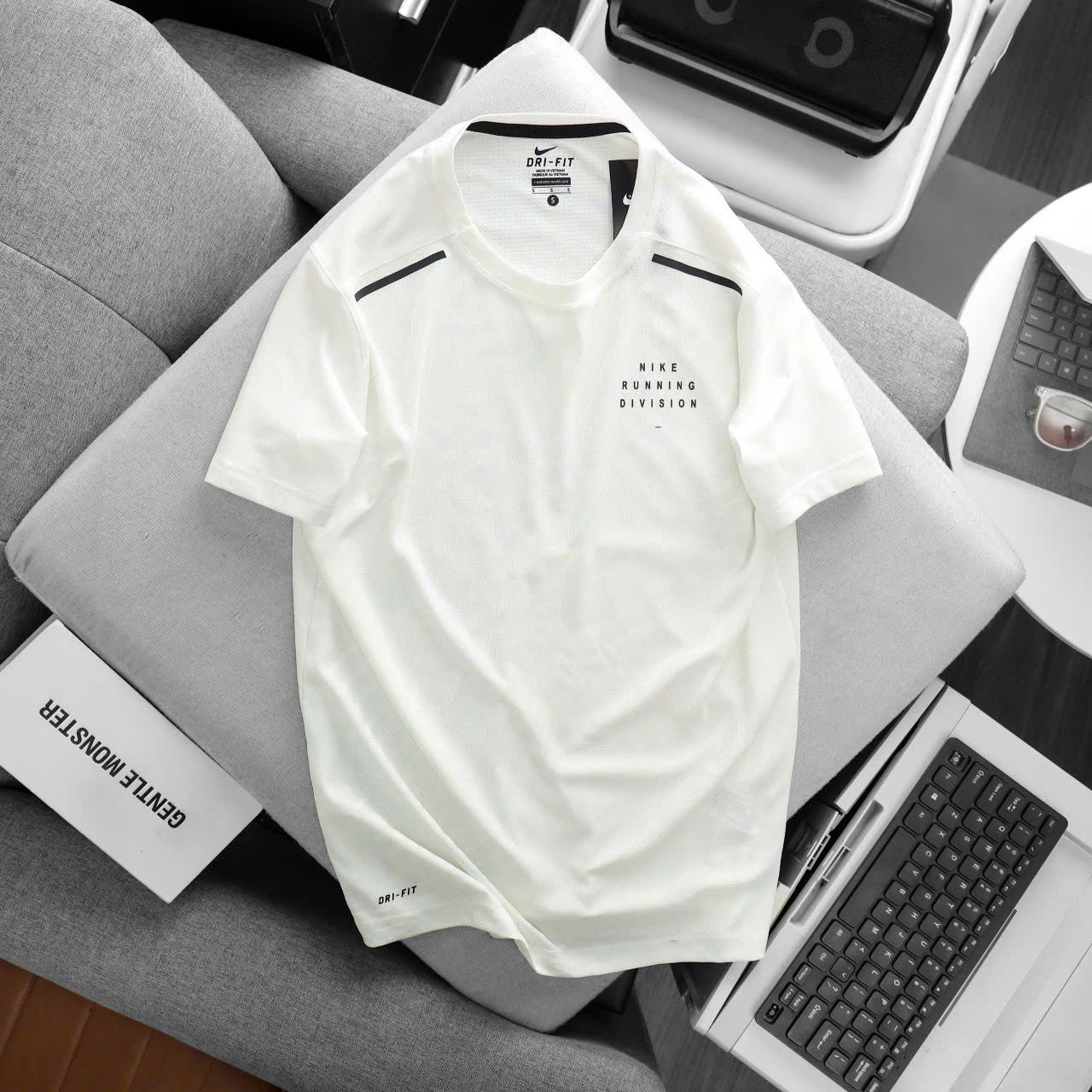  Áo Nike Run Division 2025 