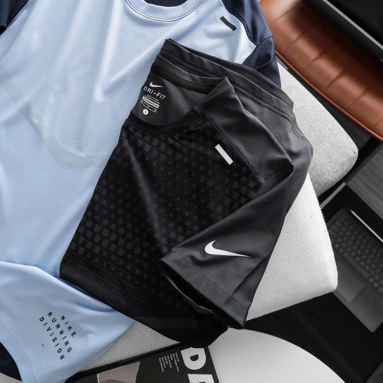  Áo Nike Running Logo Tay 2025 