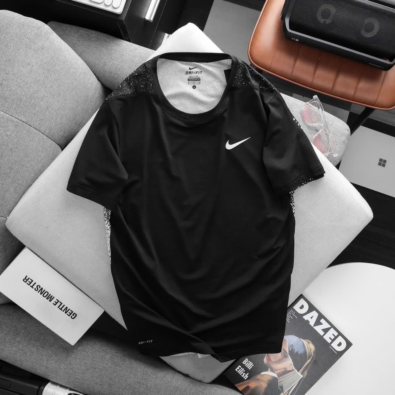  Áo Nike Running 3D Lưng 2025 