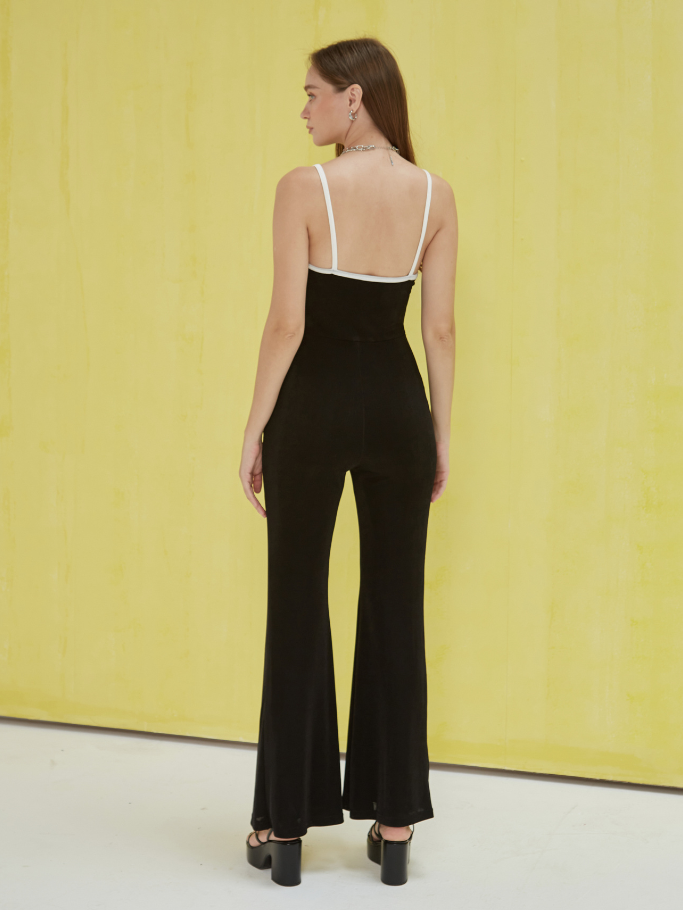  Jumpsuit Đen 2 Dây Phối Trắng 