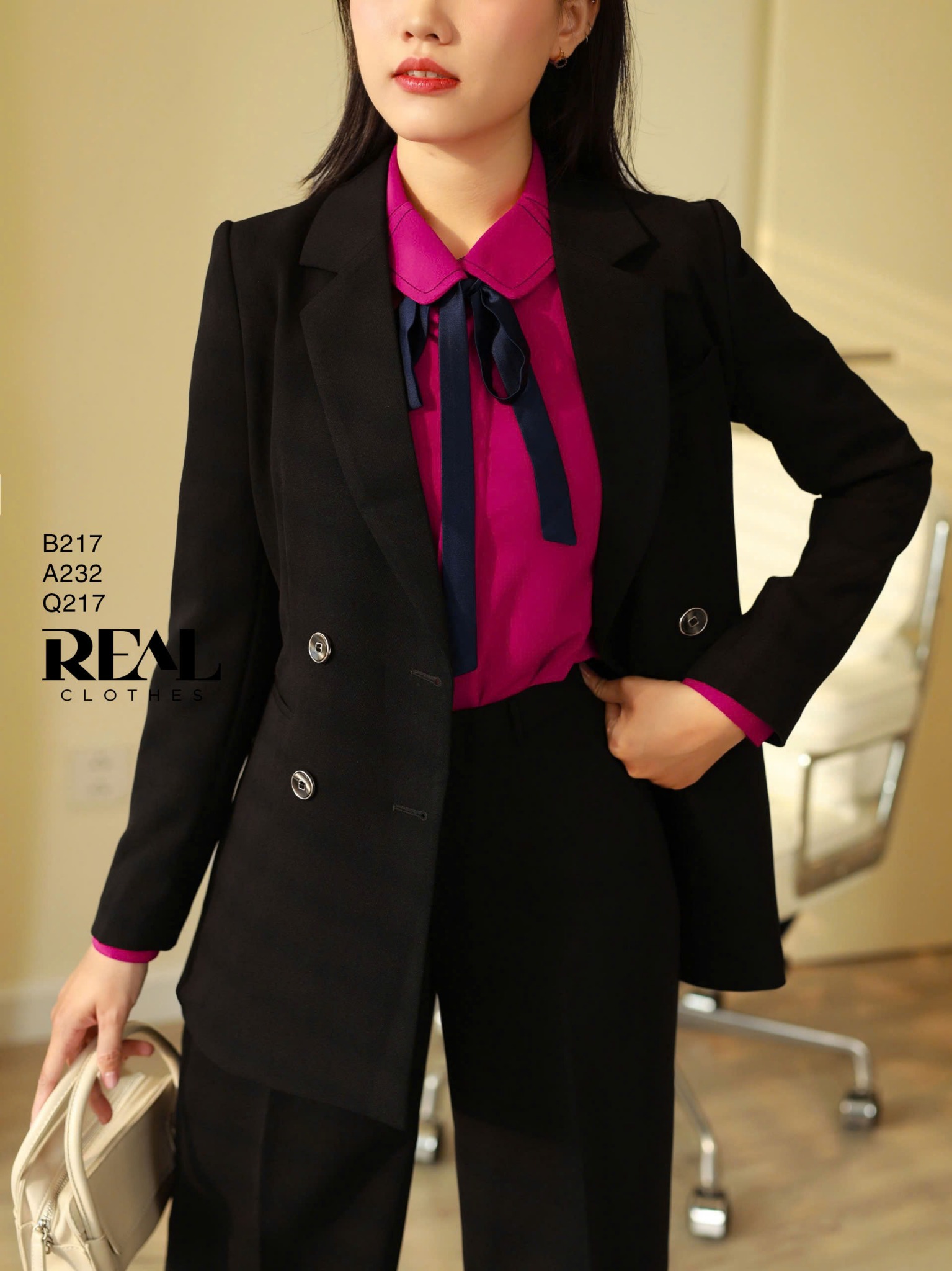Blazer Paris đen SALE