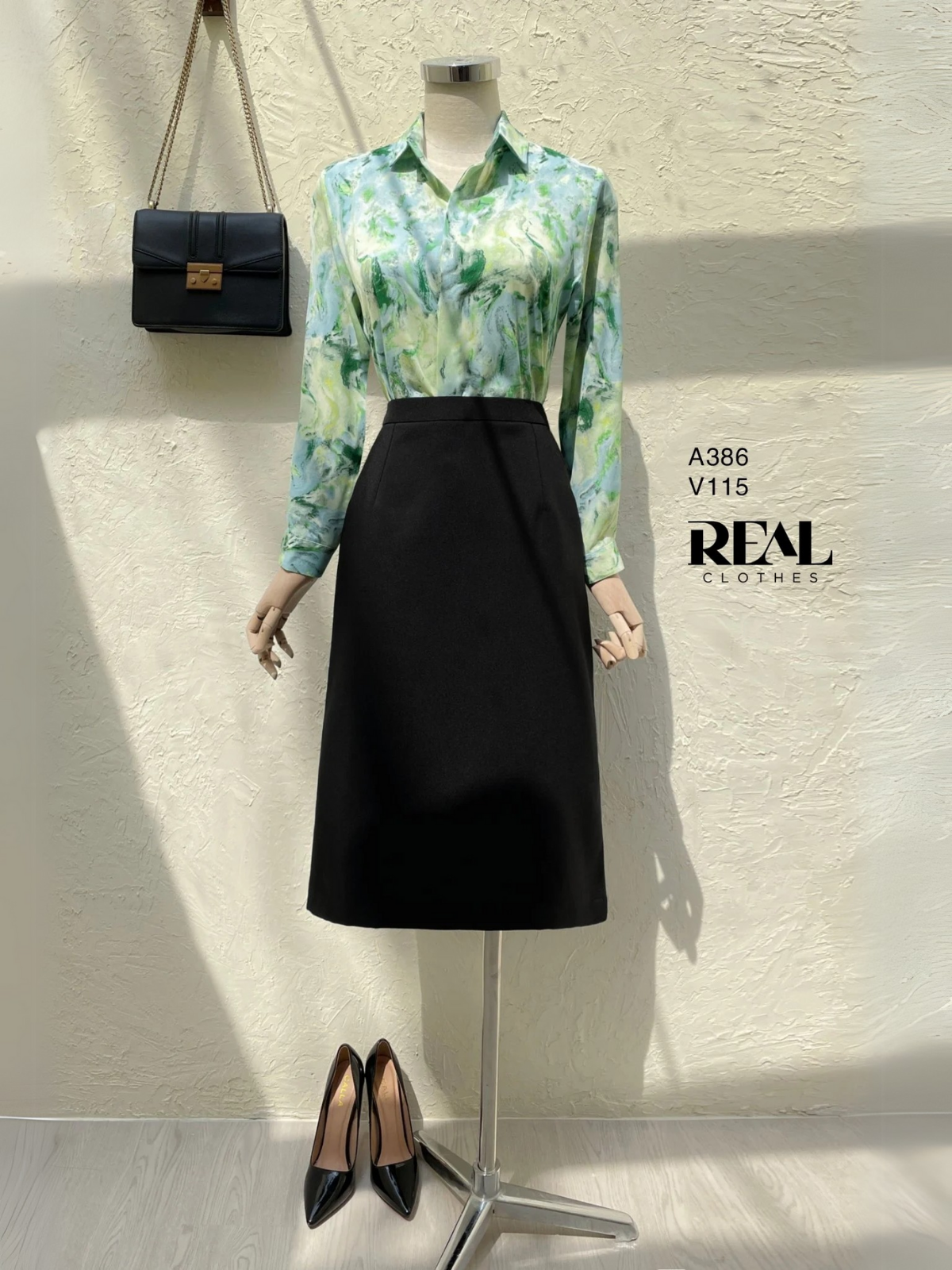 Váy Japan đen MỚI