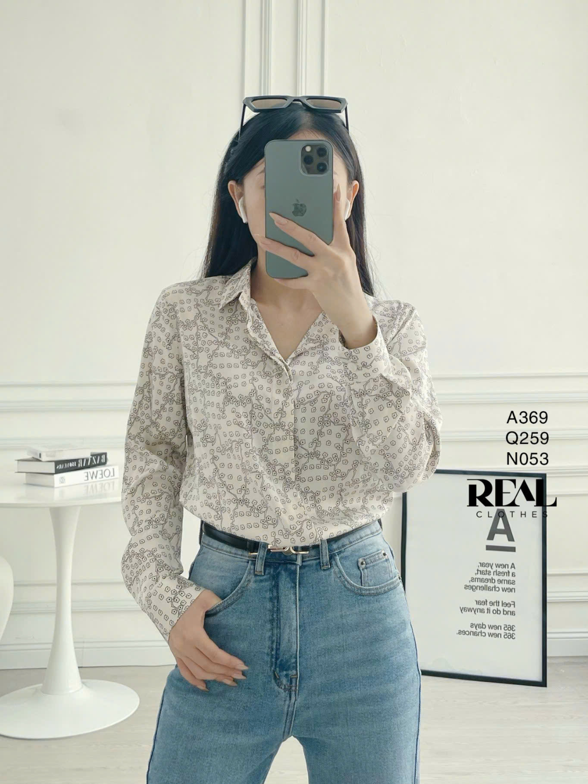 Sơ mi satin hoa kem