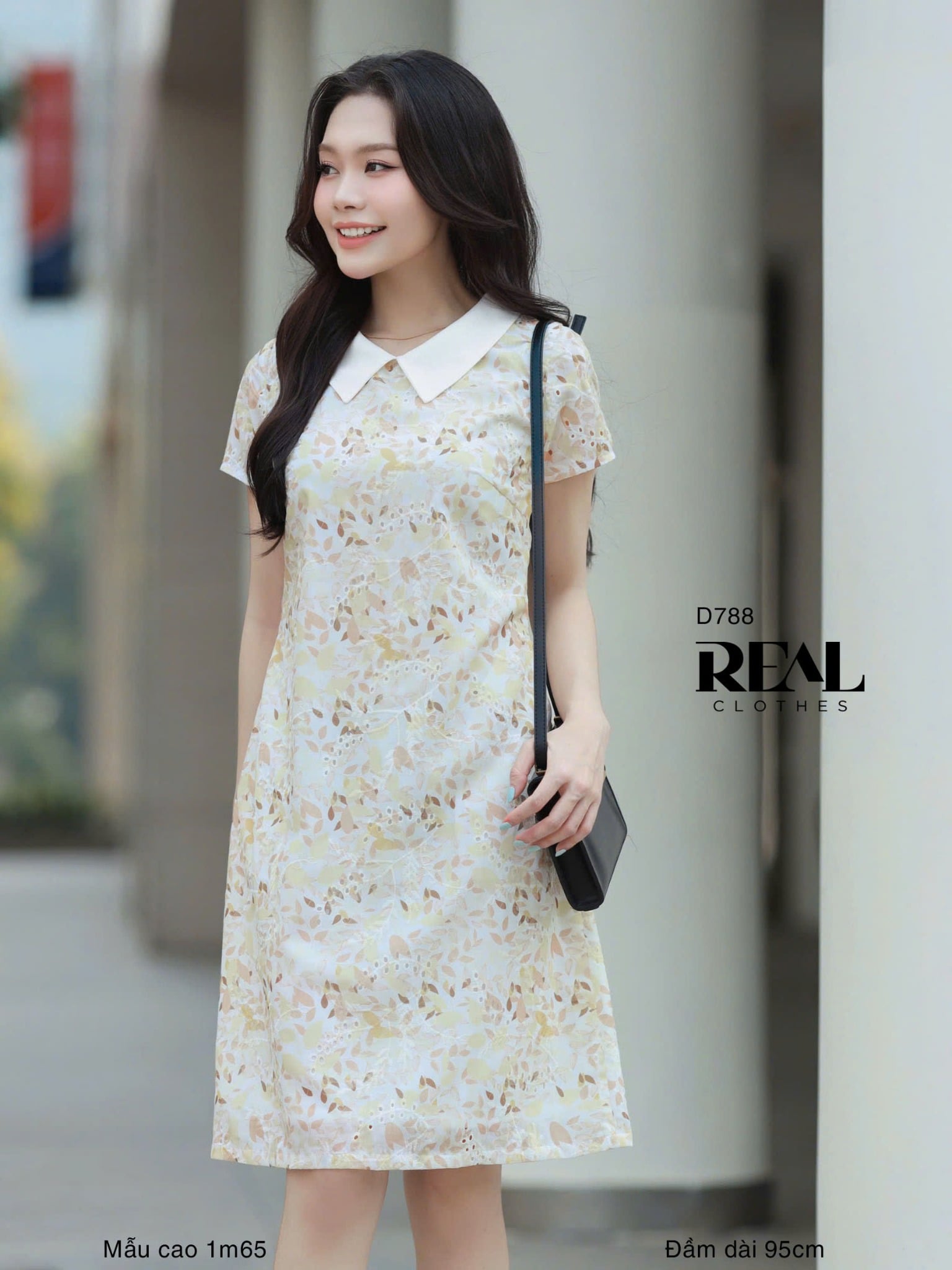 Đầm suông tay đủ cổ lá sen vàng