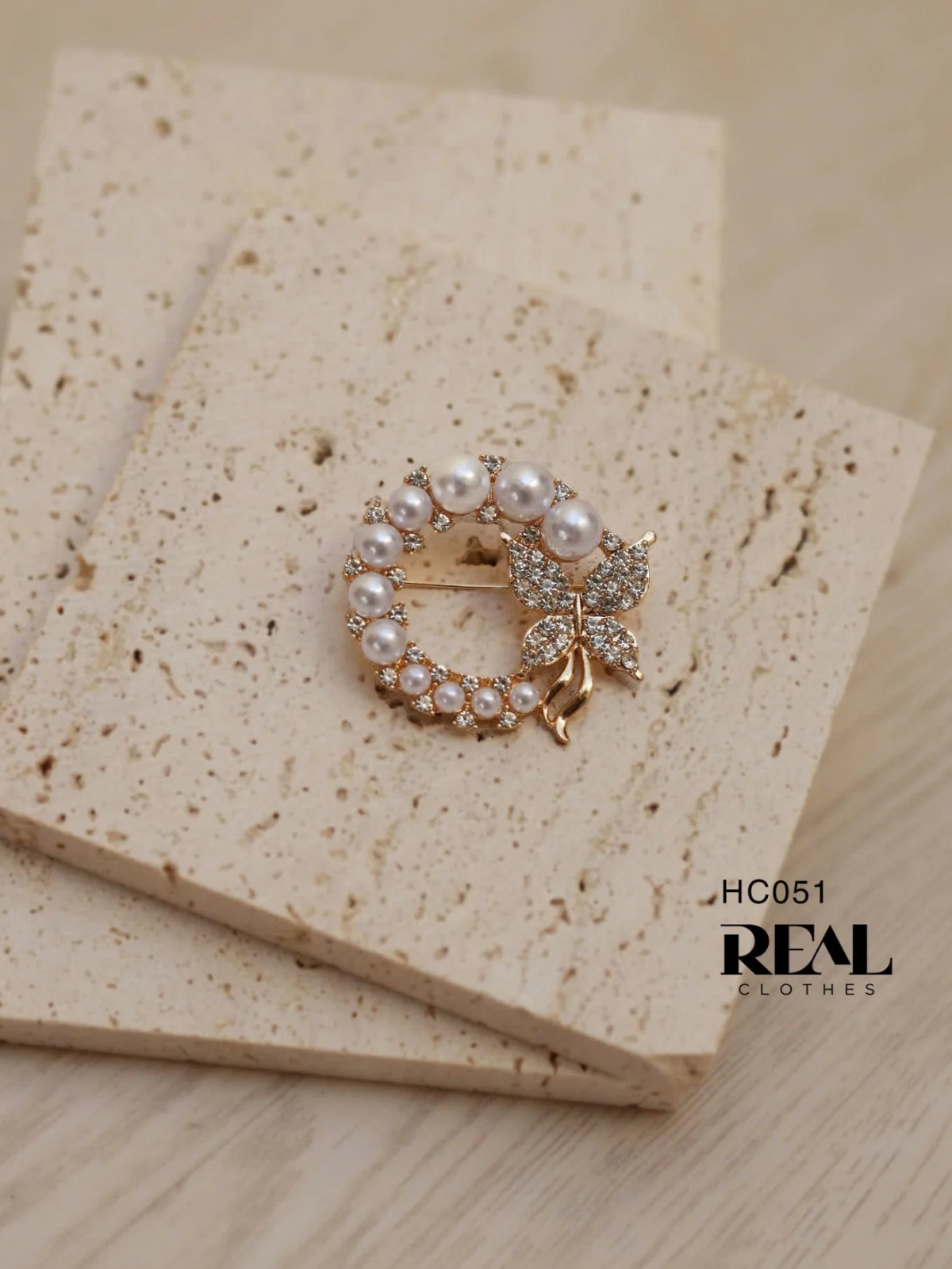  Cài áo bướm ngọc 