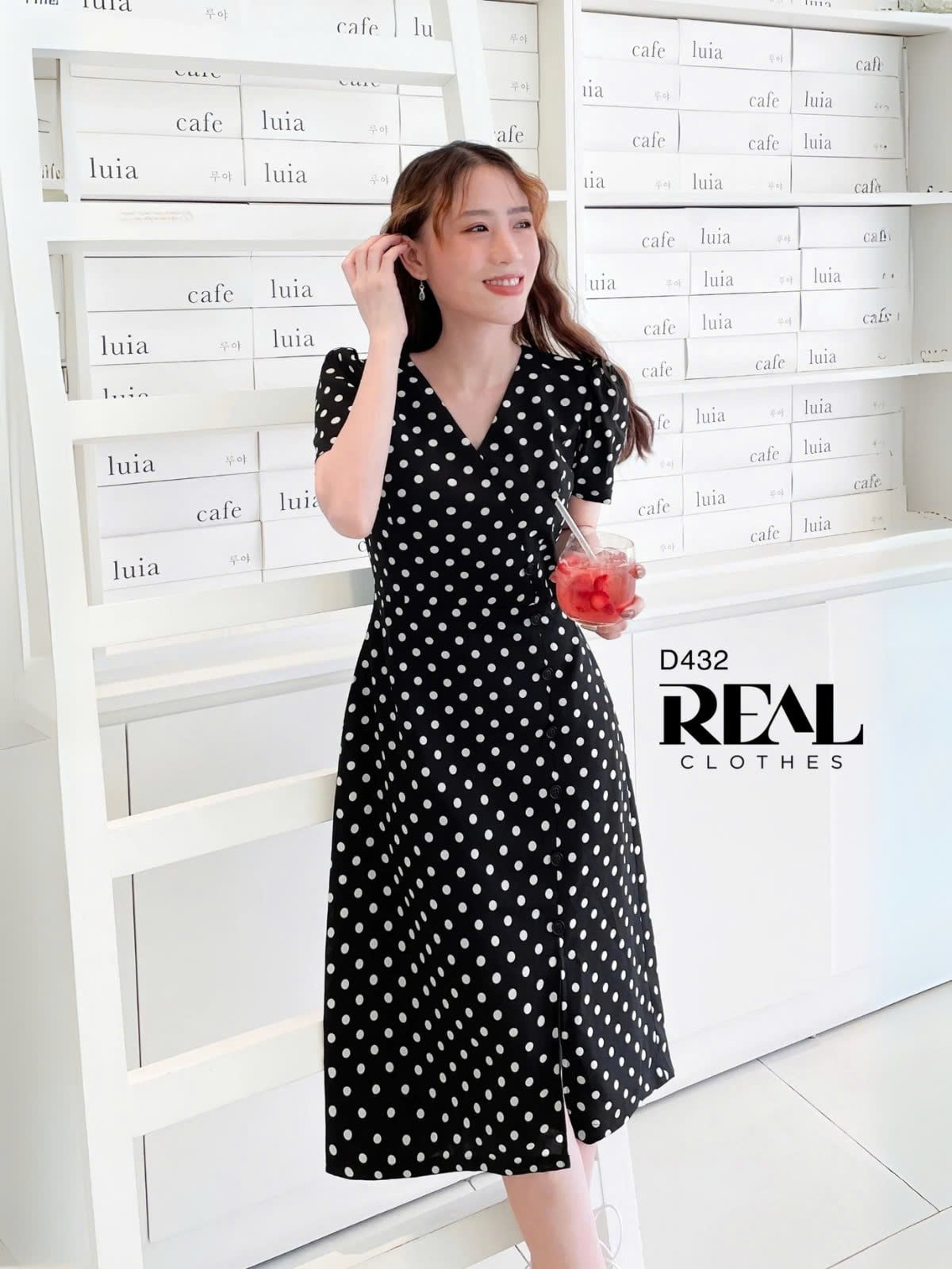  Đầm chéo chấm bi đen SALE 