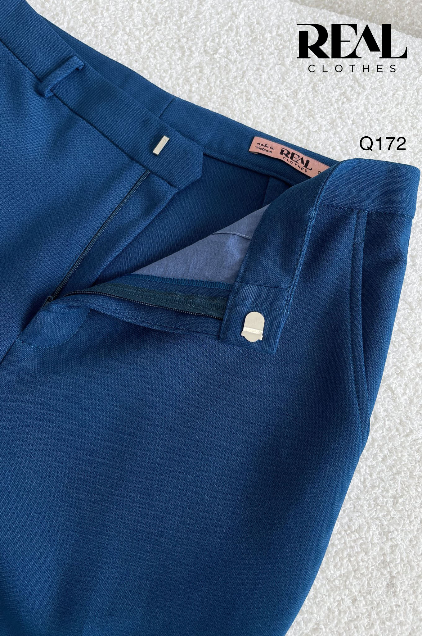 Quần loe cindy xanh cổ vịt SALE