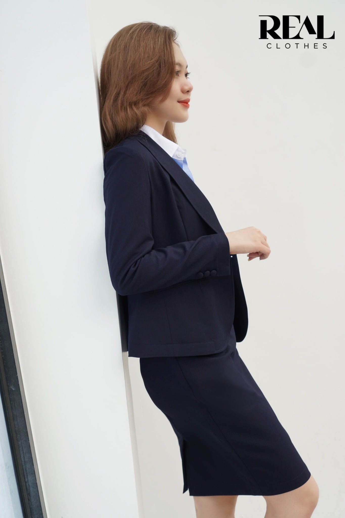 Blazer ngắn tay dài xanh đen