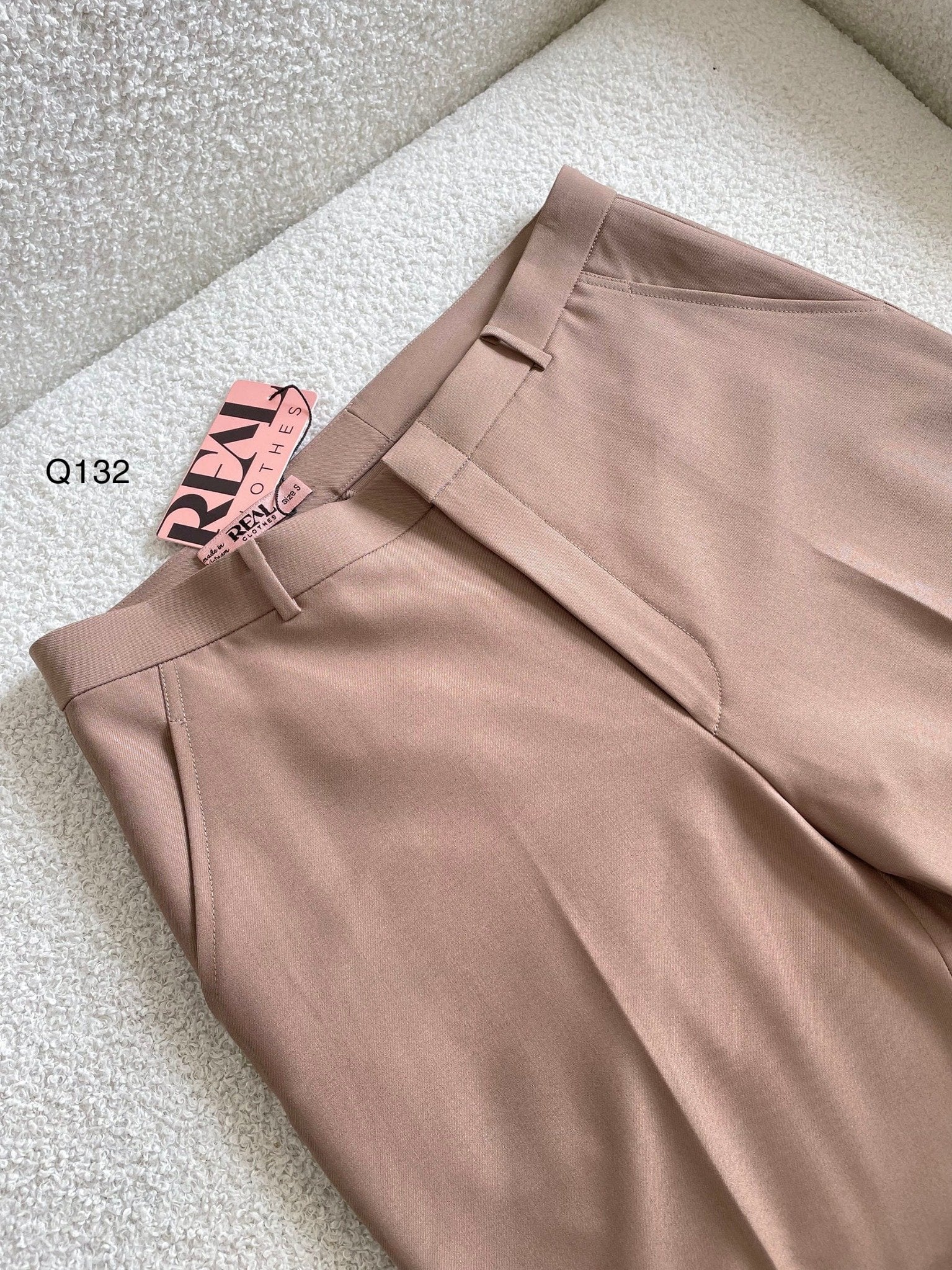 Quần ống đứng cafe sữa SALE