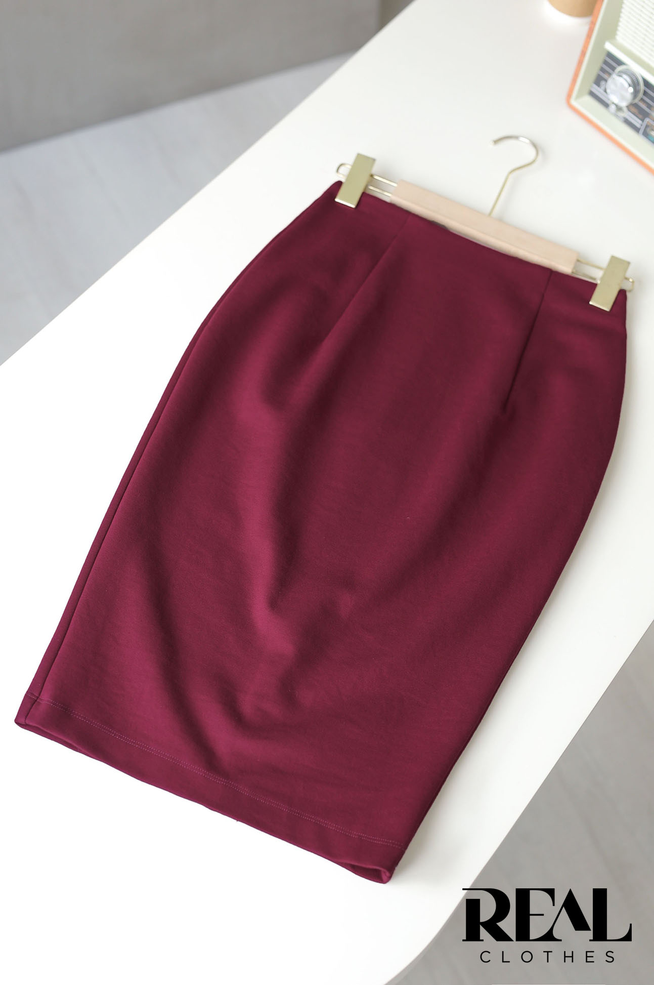 Bút chì midi thun đỏ đô SALE