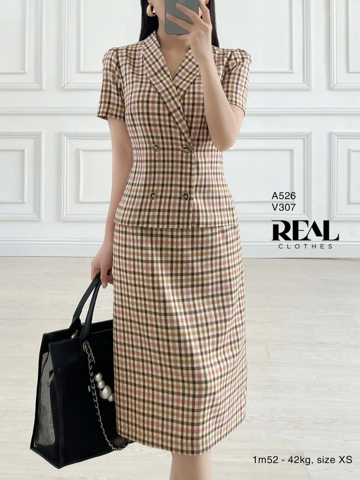 Áo Emma caro hồng SALE - size S