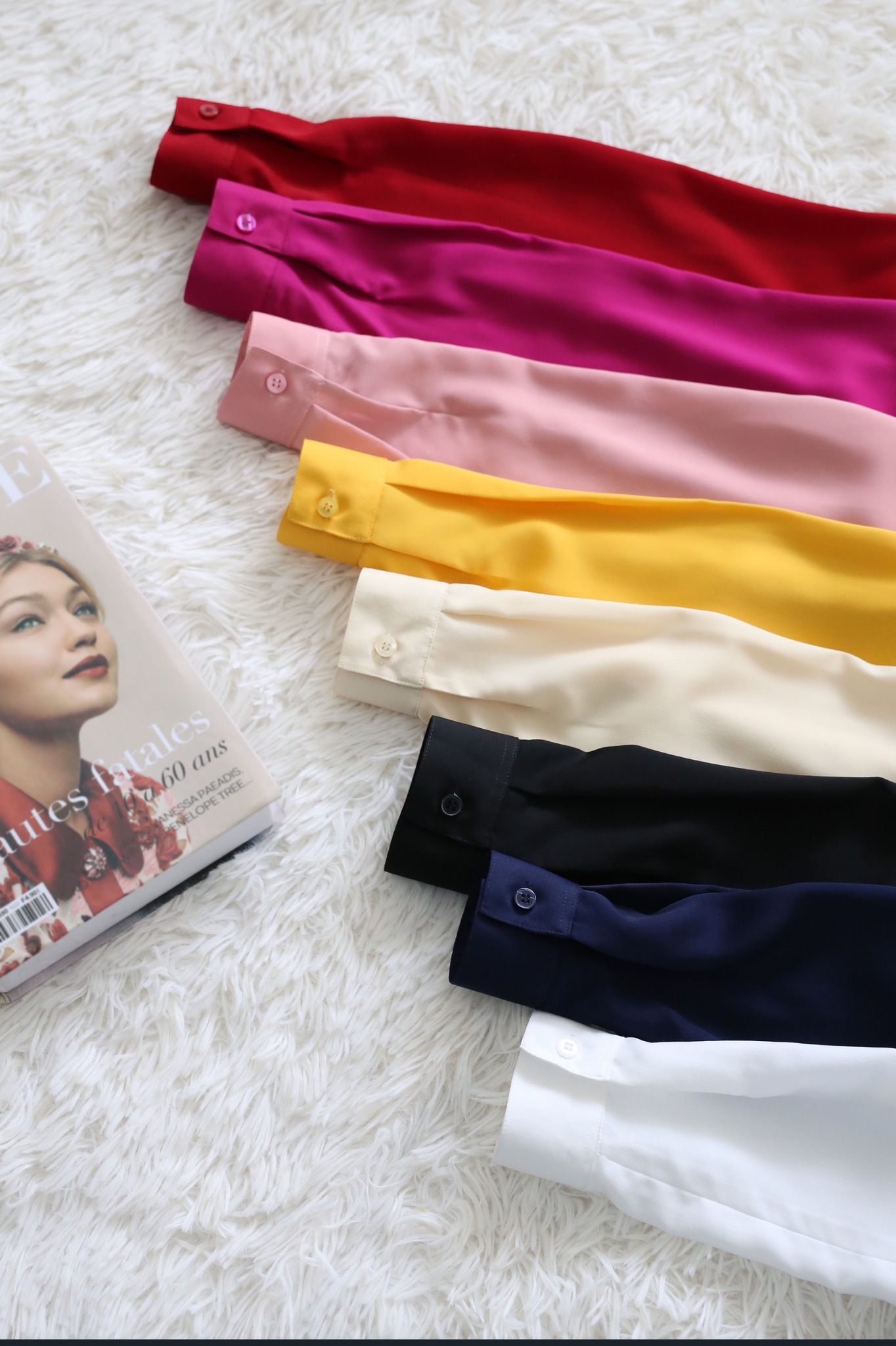 Sơ mi cổ mềm xanh đen