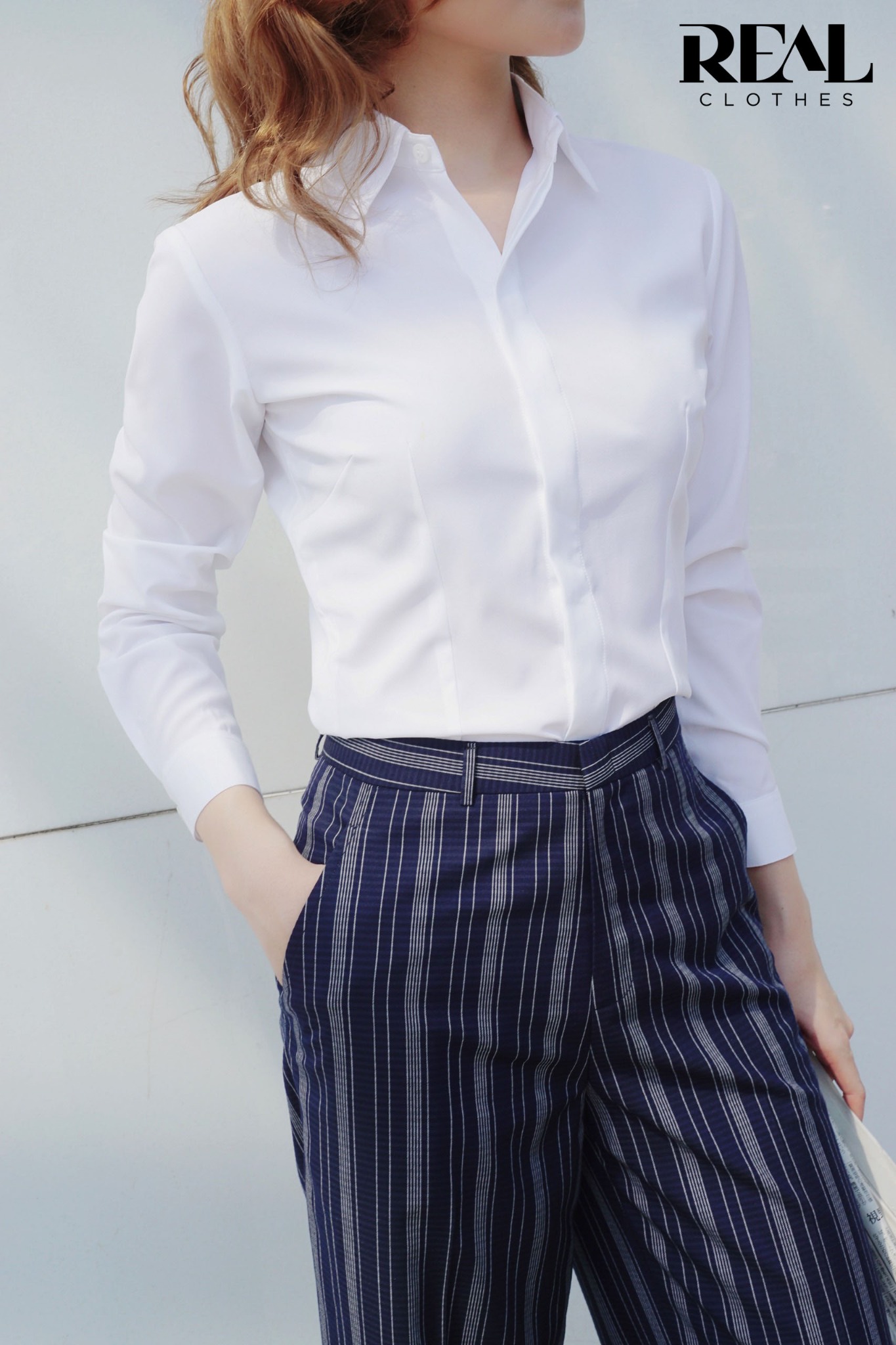 Sơ mi chít eo nano trắng