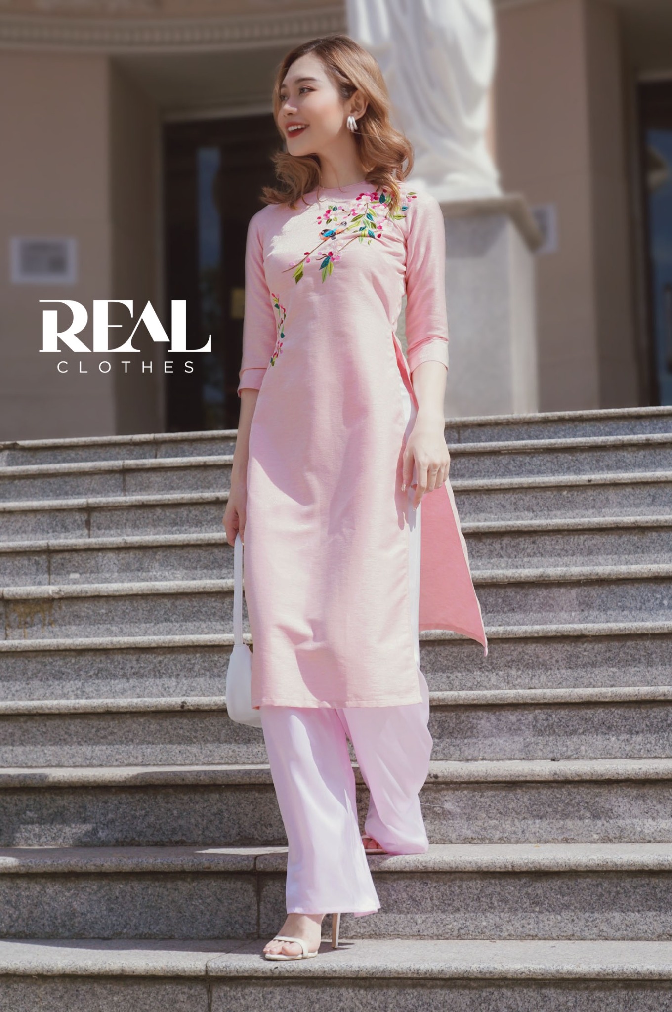 Áo dài cách tân Rose thêu - size XS