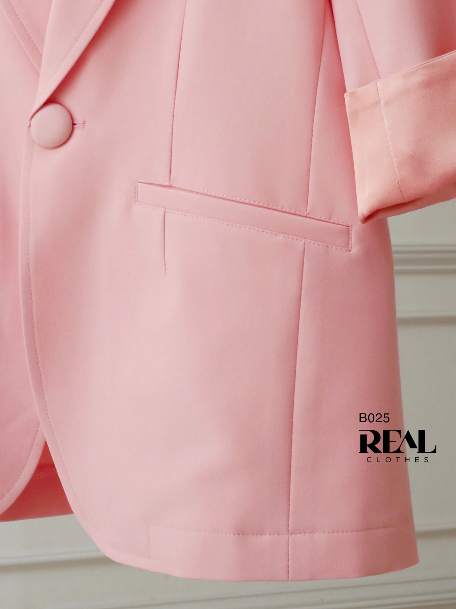 Blazer dài hồng satin