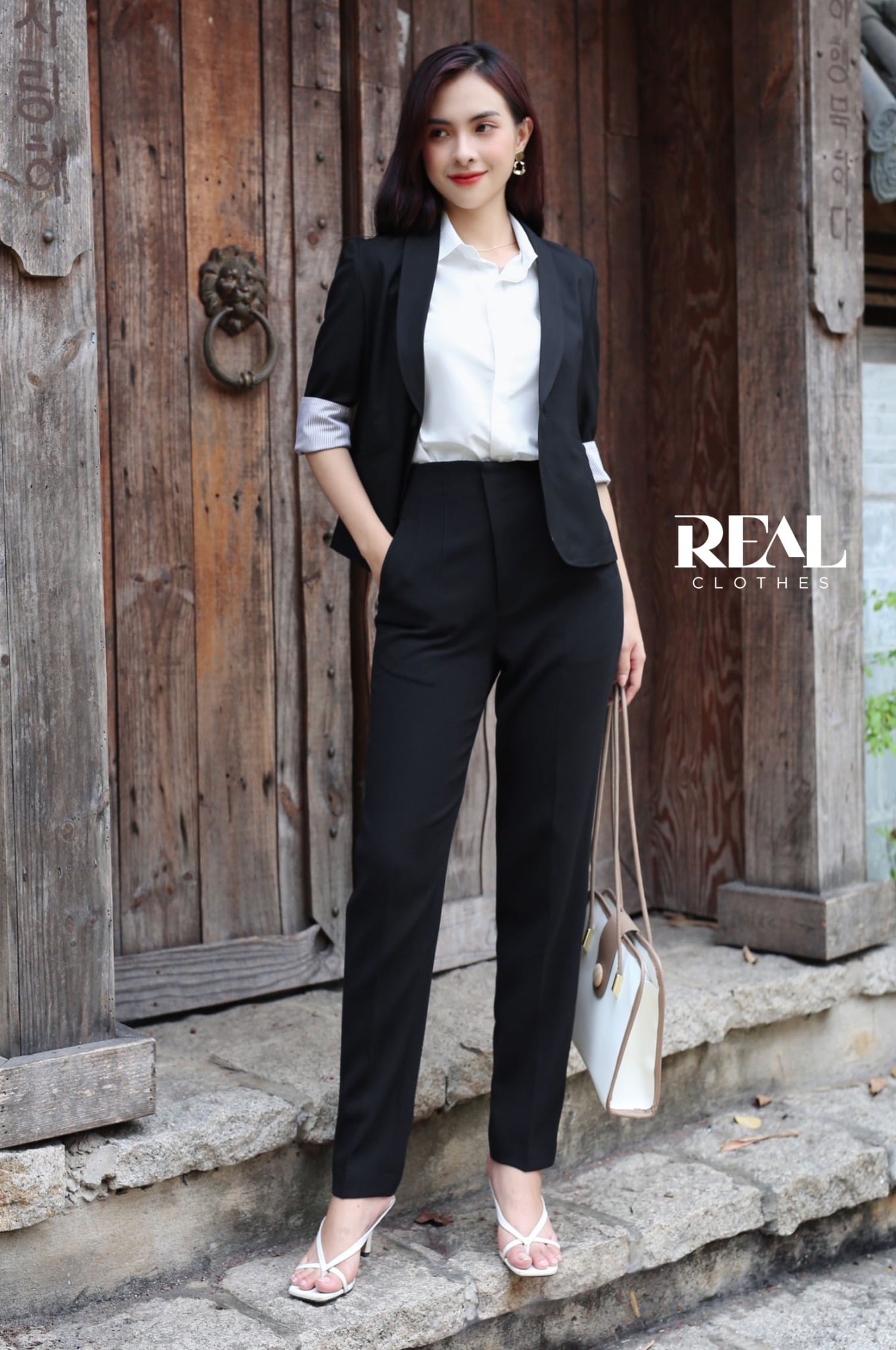 Sơ mi lụa sồi trắng tay đủ