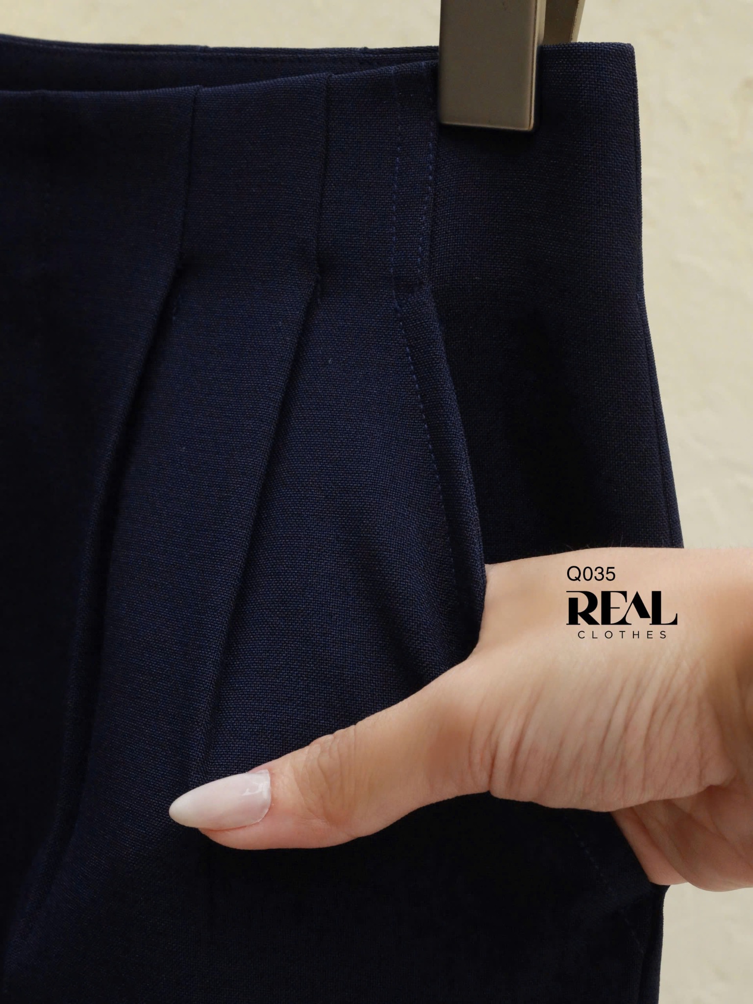 Quần Tokyo nút xanh đen MỚI