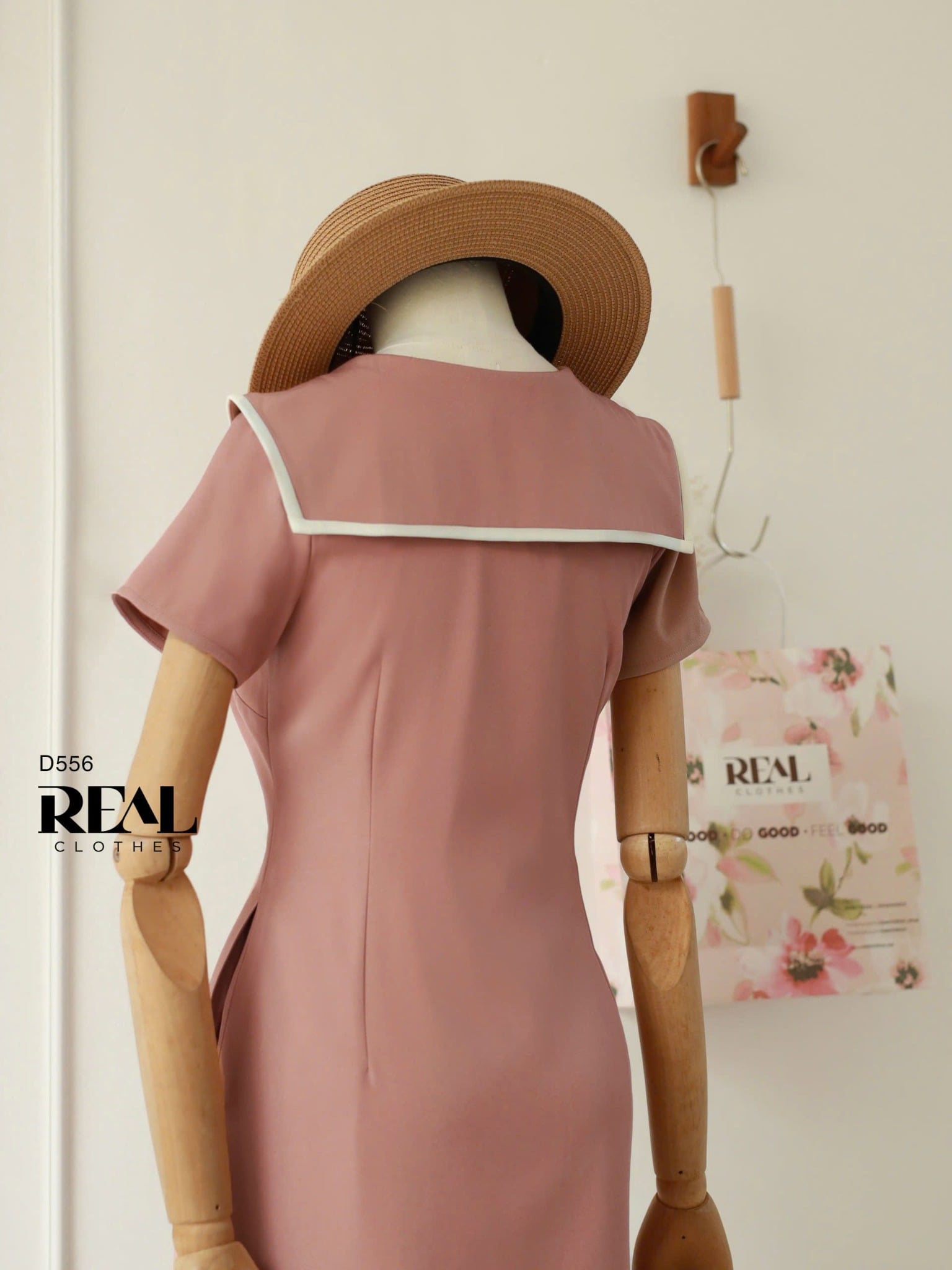 Đầm thủy thủ cà phê sữa