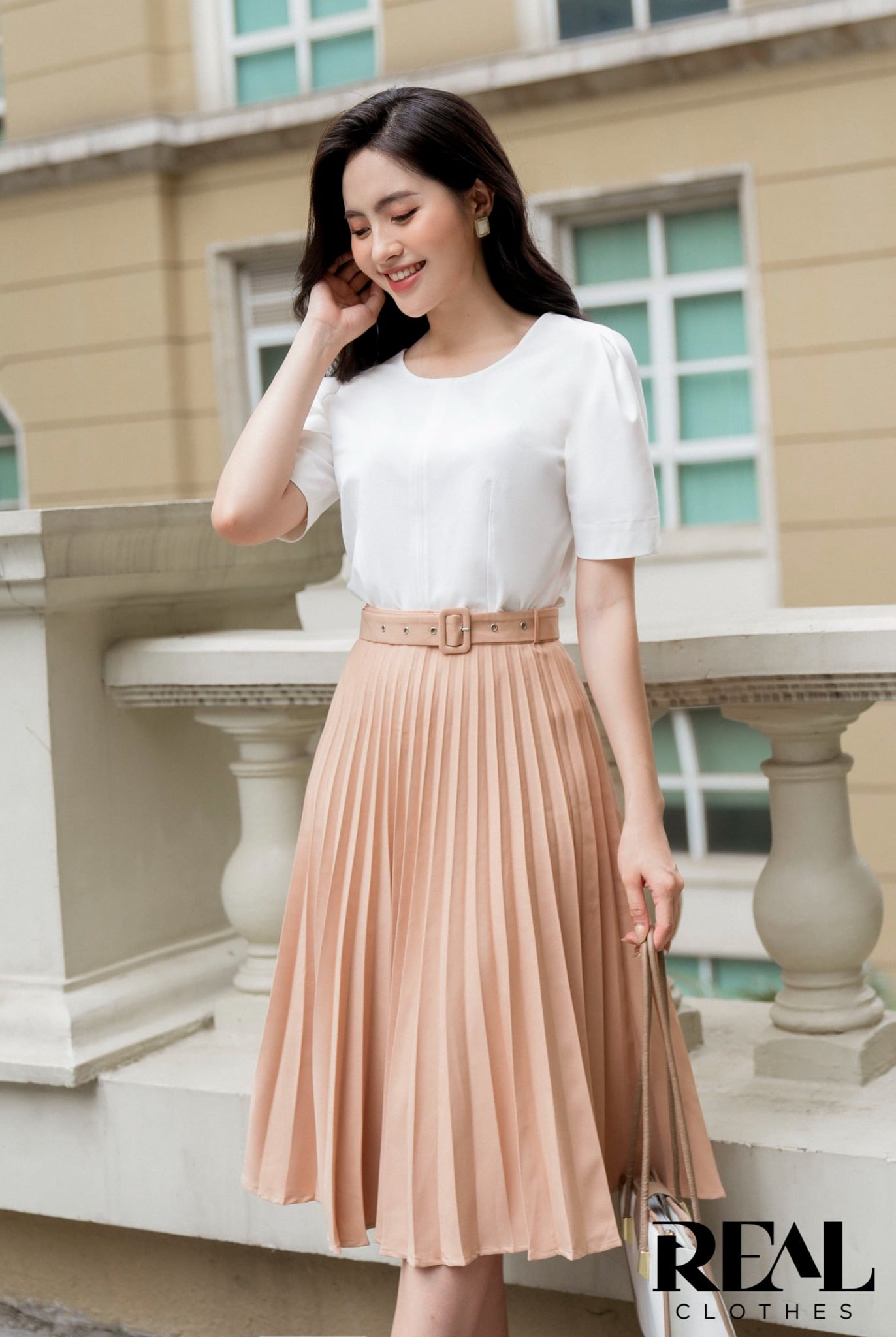 Váy rẻ quạt nude (kèm belt) FINAL SALE