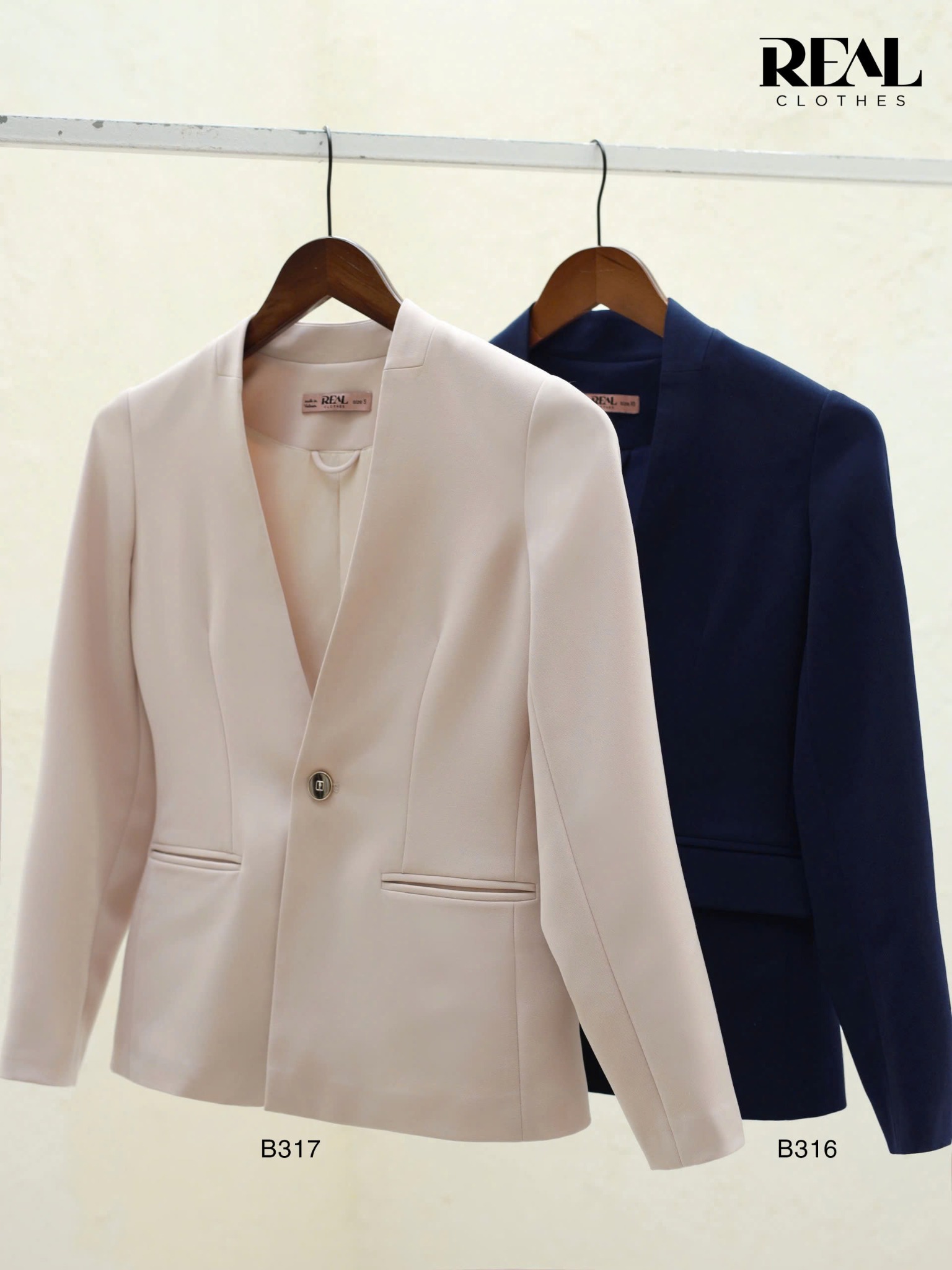 Blazer cổ tim xanh đen SALE - size XS