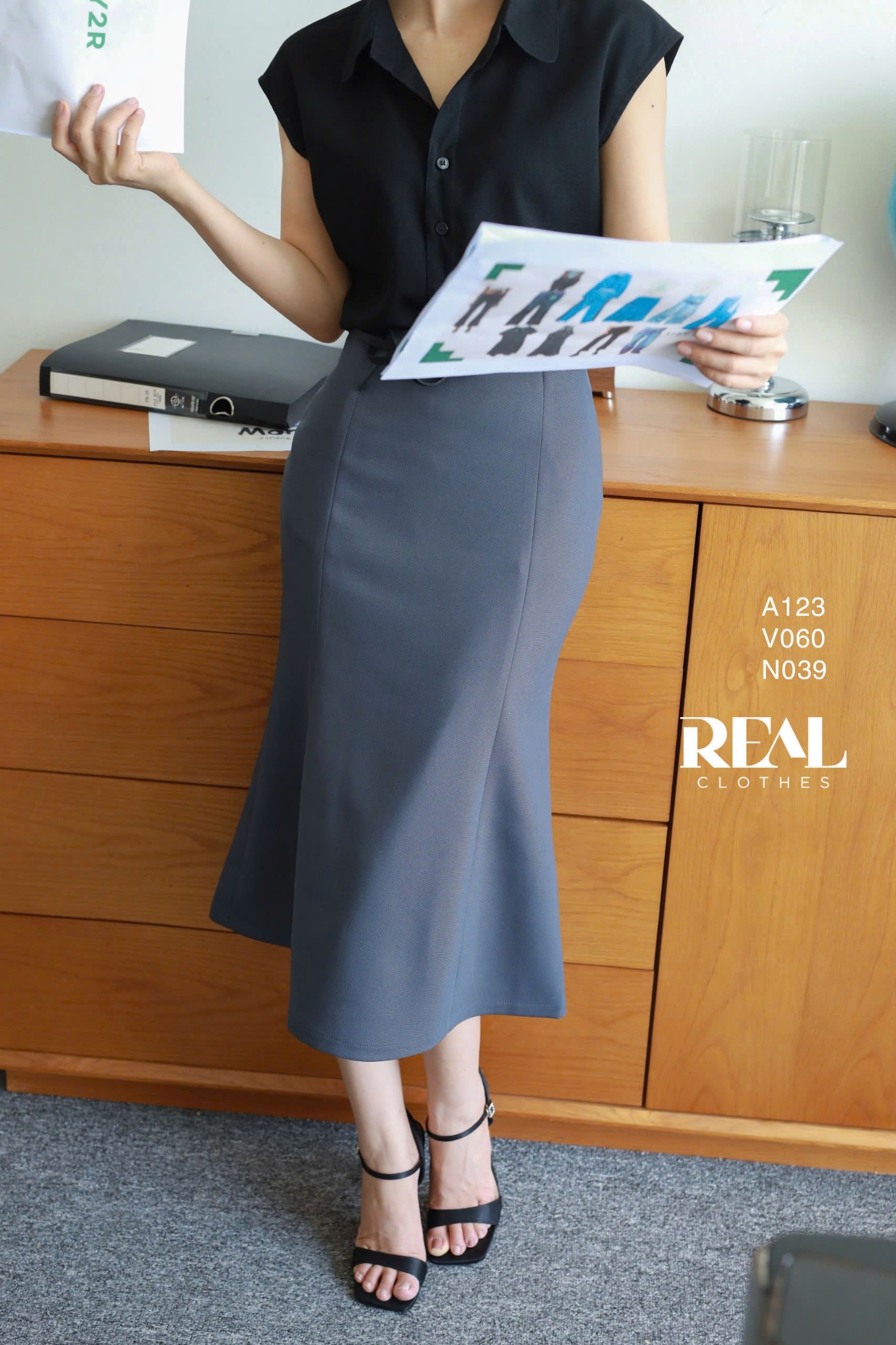 Sơ mi tay liền linen đen