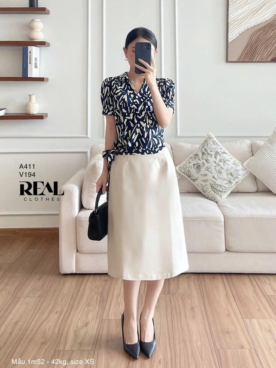 Áo cột eo vệt xanh