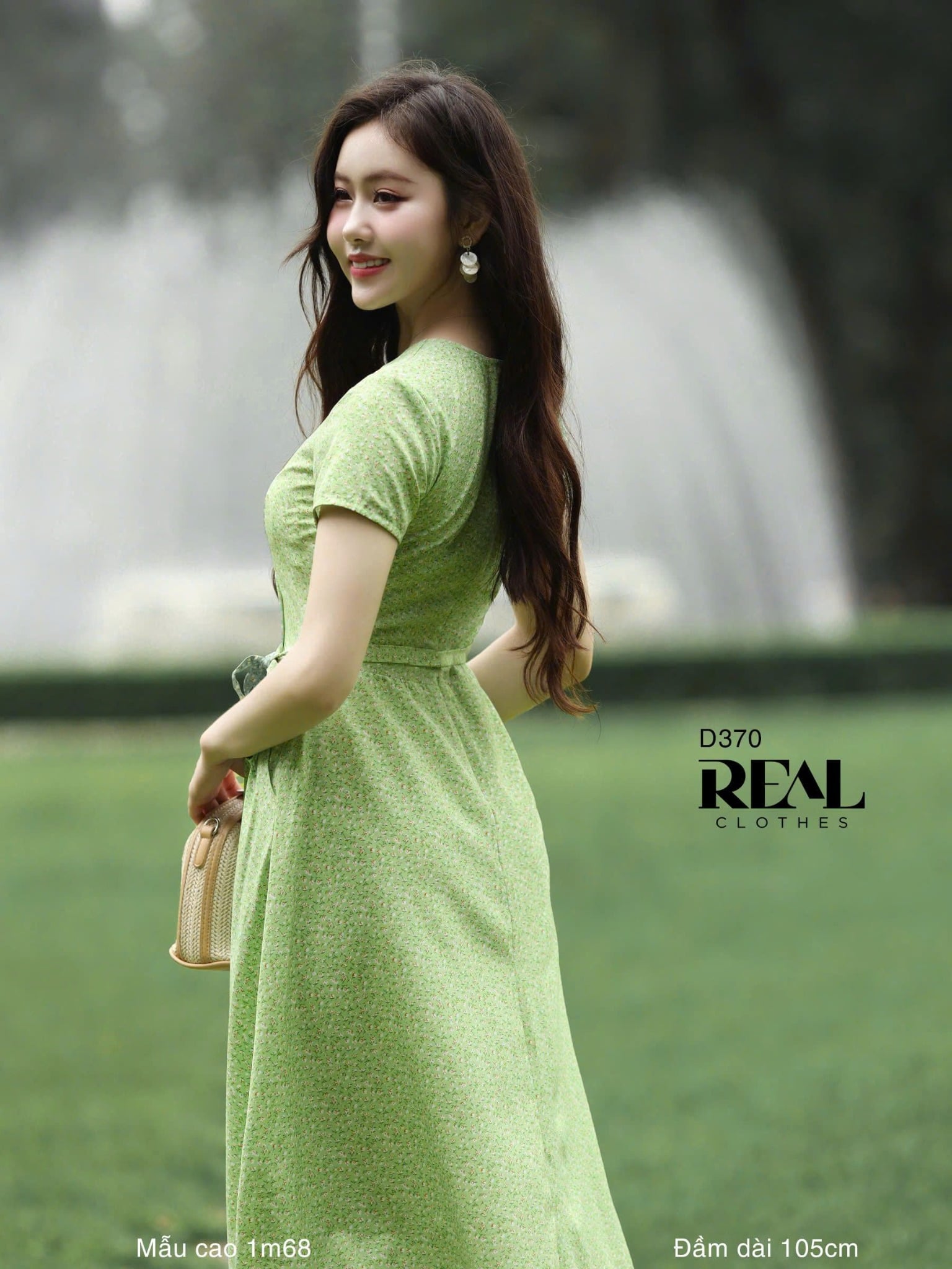 Đầm cổ tim hoa xanh lá SALE