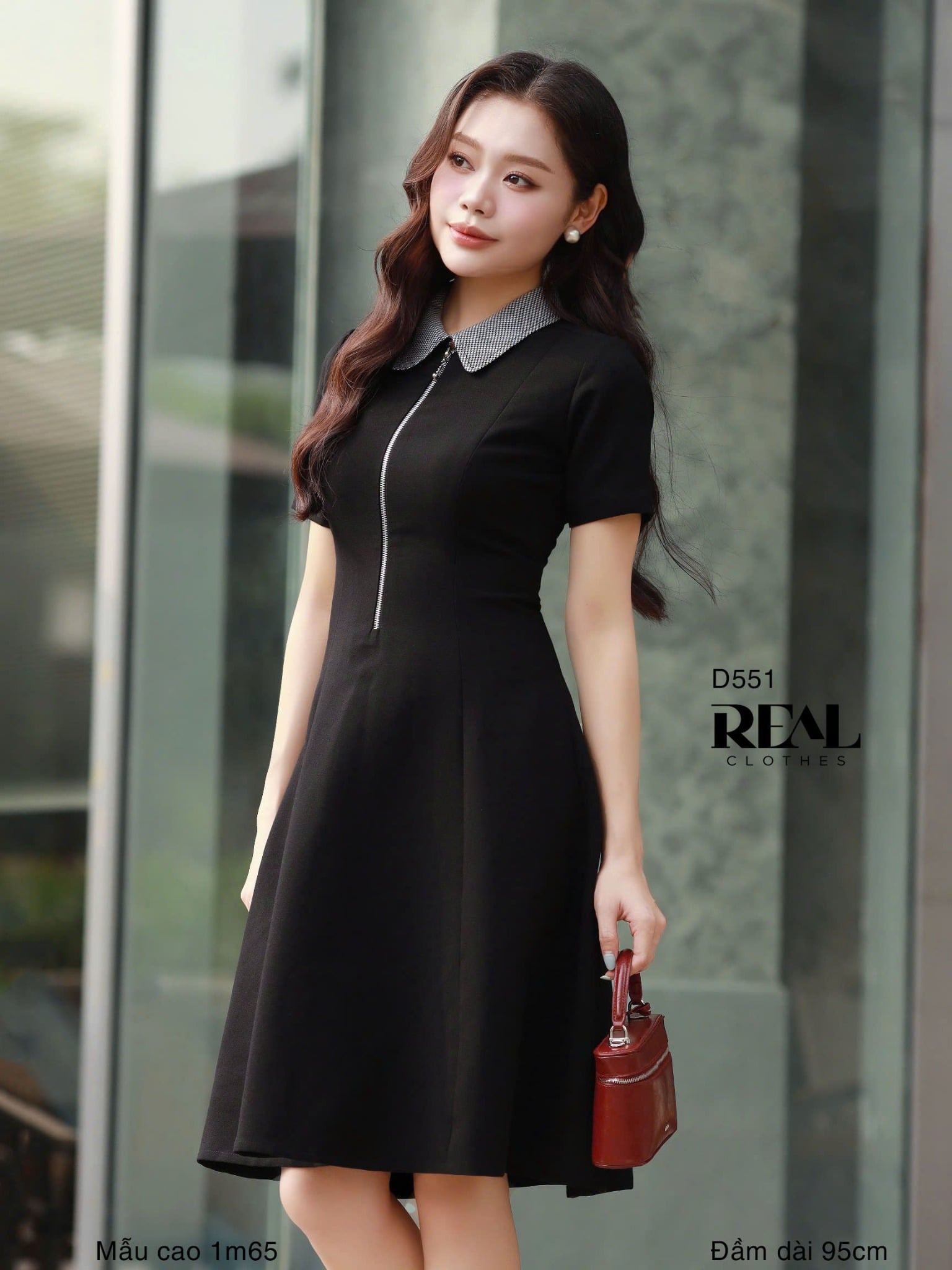 Đầm 8 mảnh zipper đen - size S