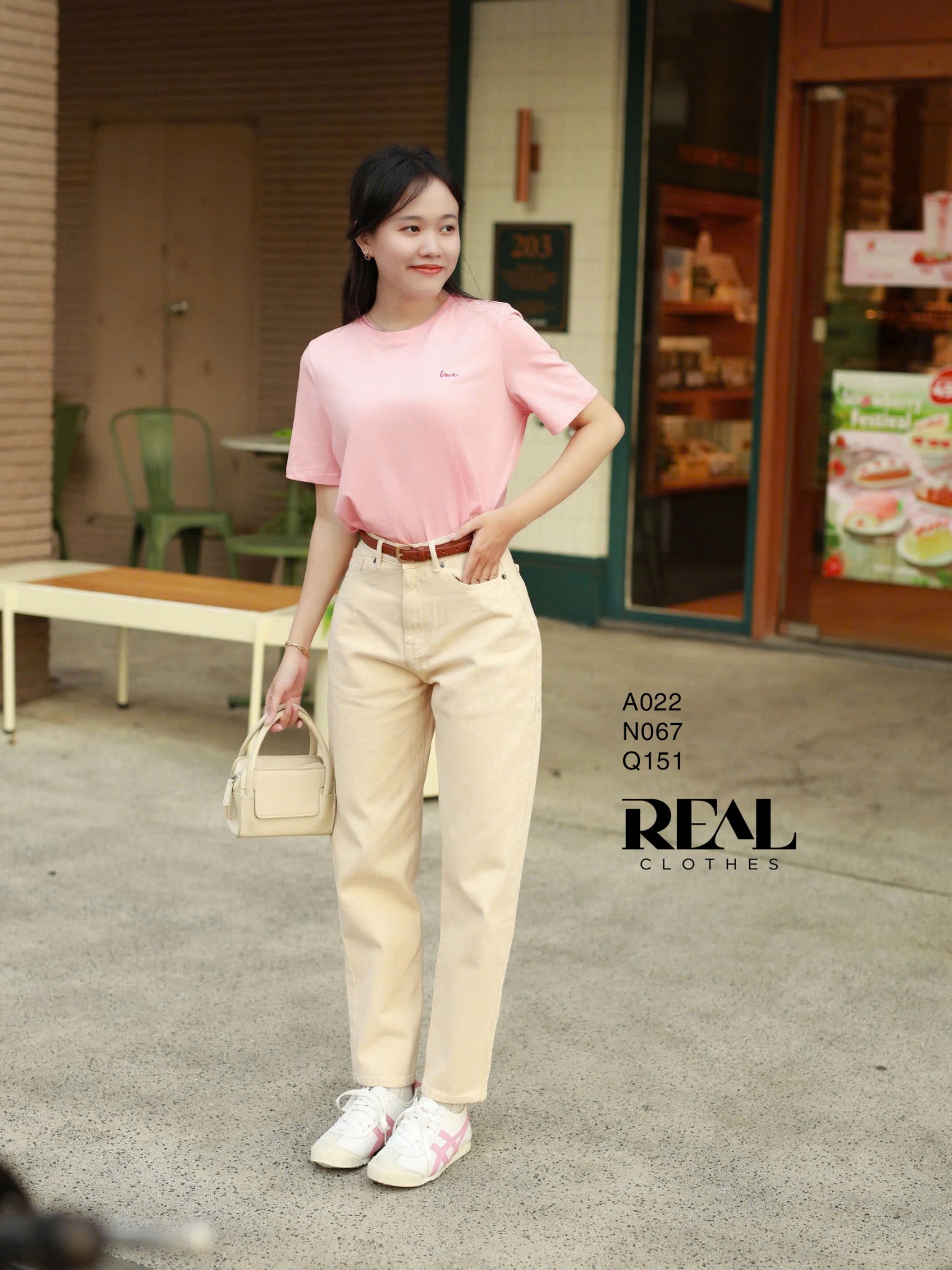 Quần Jeans baggy kem SALE