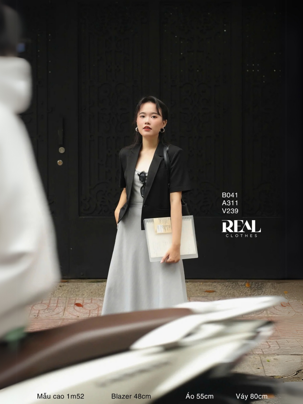  Blazer tay ngắn đen MỚI 