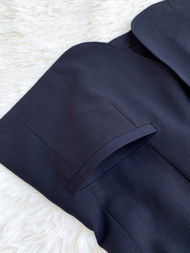 Blazer ngắn xanh đen - size XS