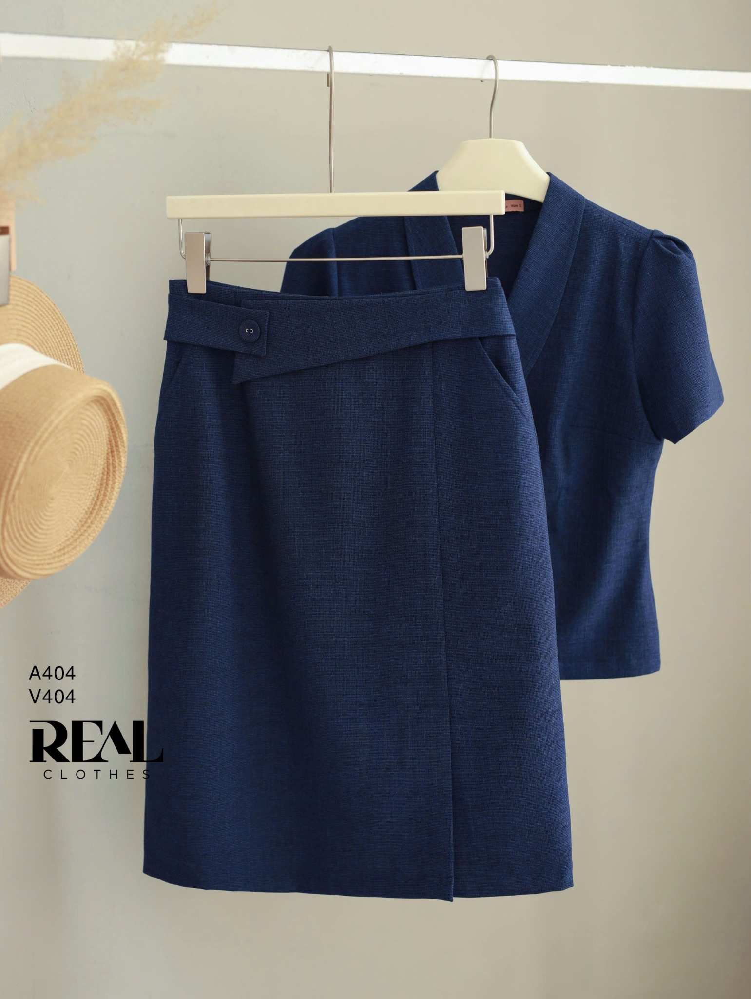 Áo Emma navy - size XS