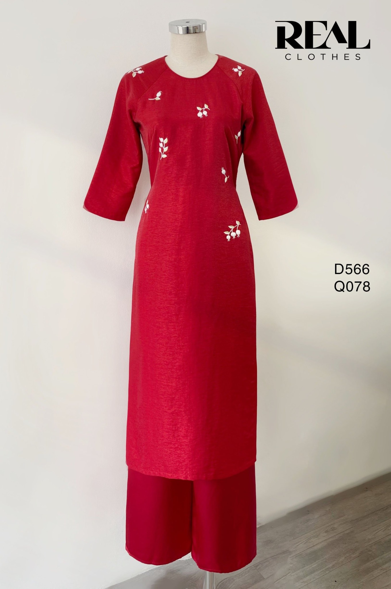 Áo dài cách tân Red hoa rơi - size XS
