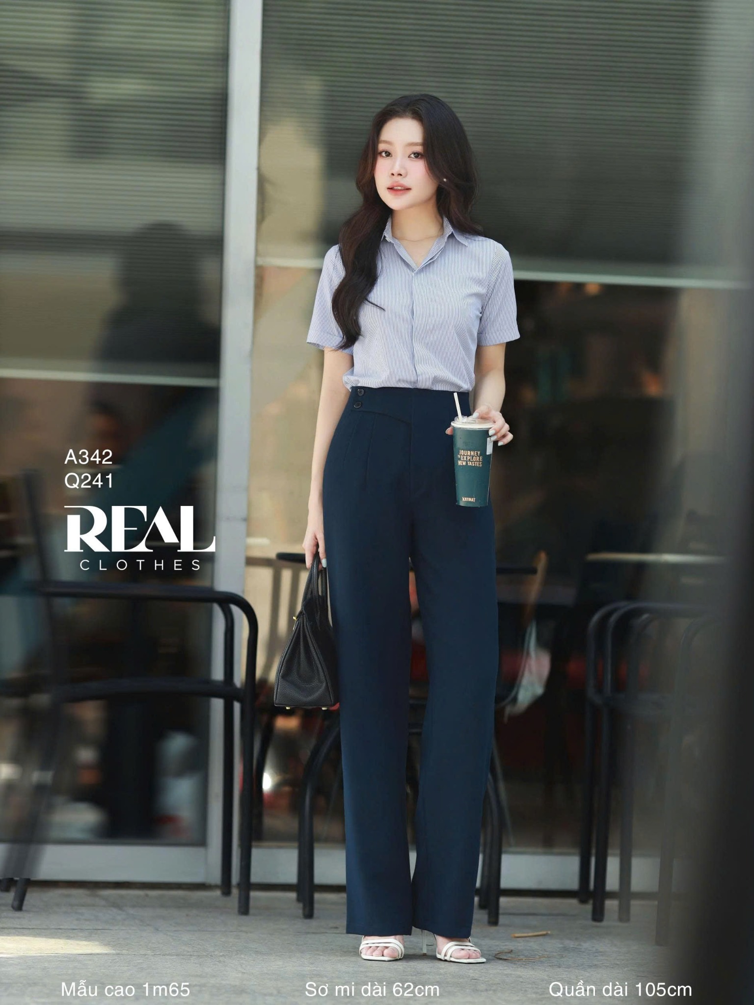 Sơ mi sọc xanh tay đủ