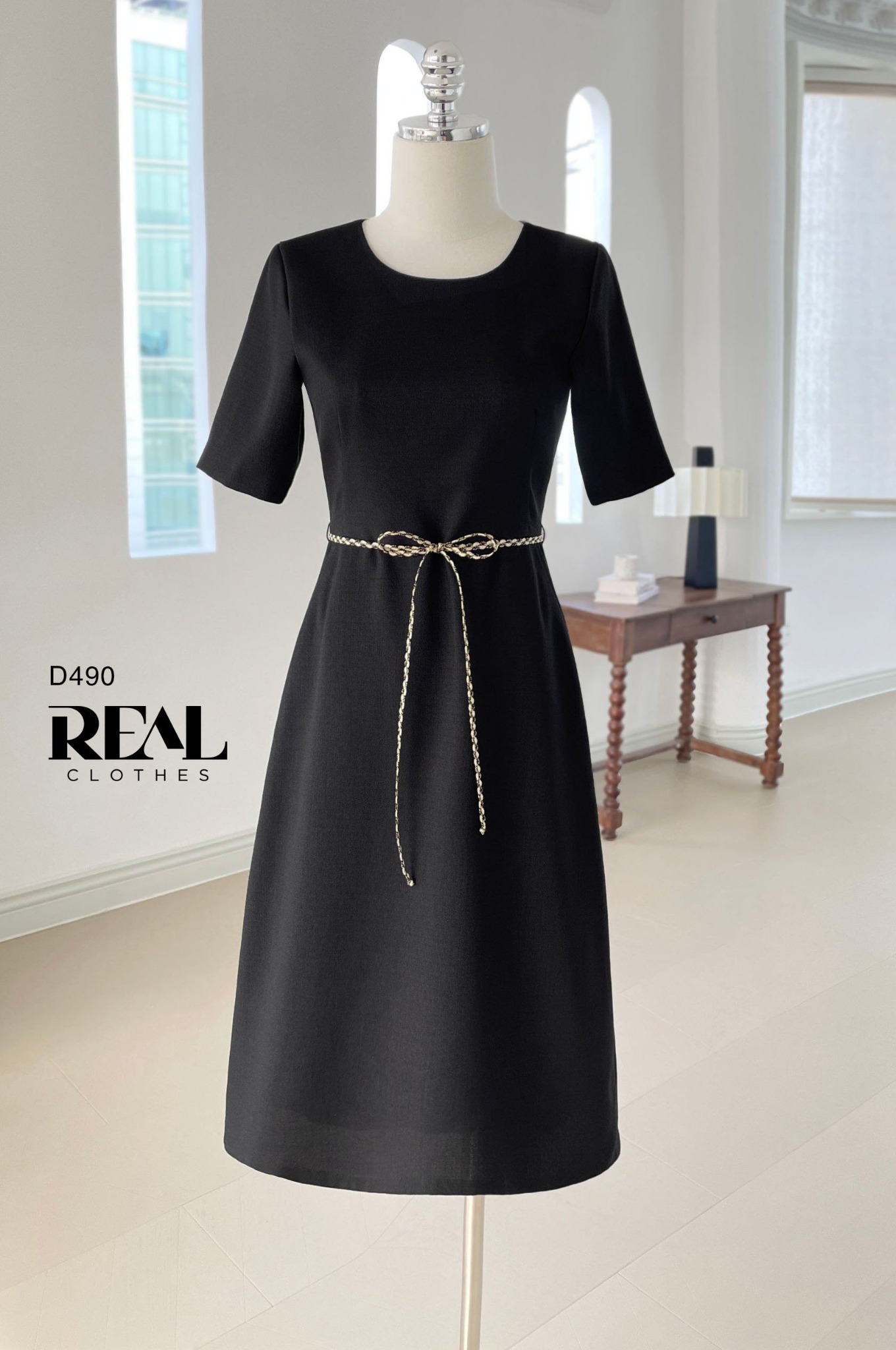 Đầm classic đen (Kèm belt)