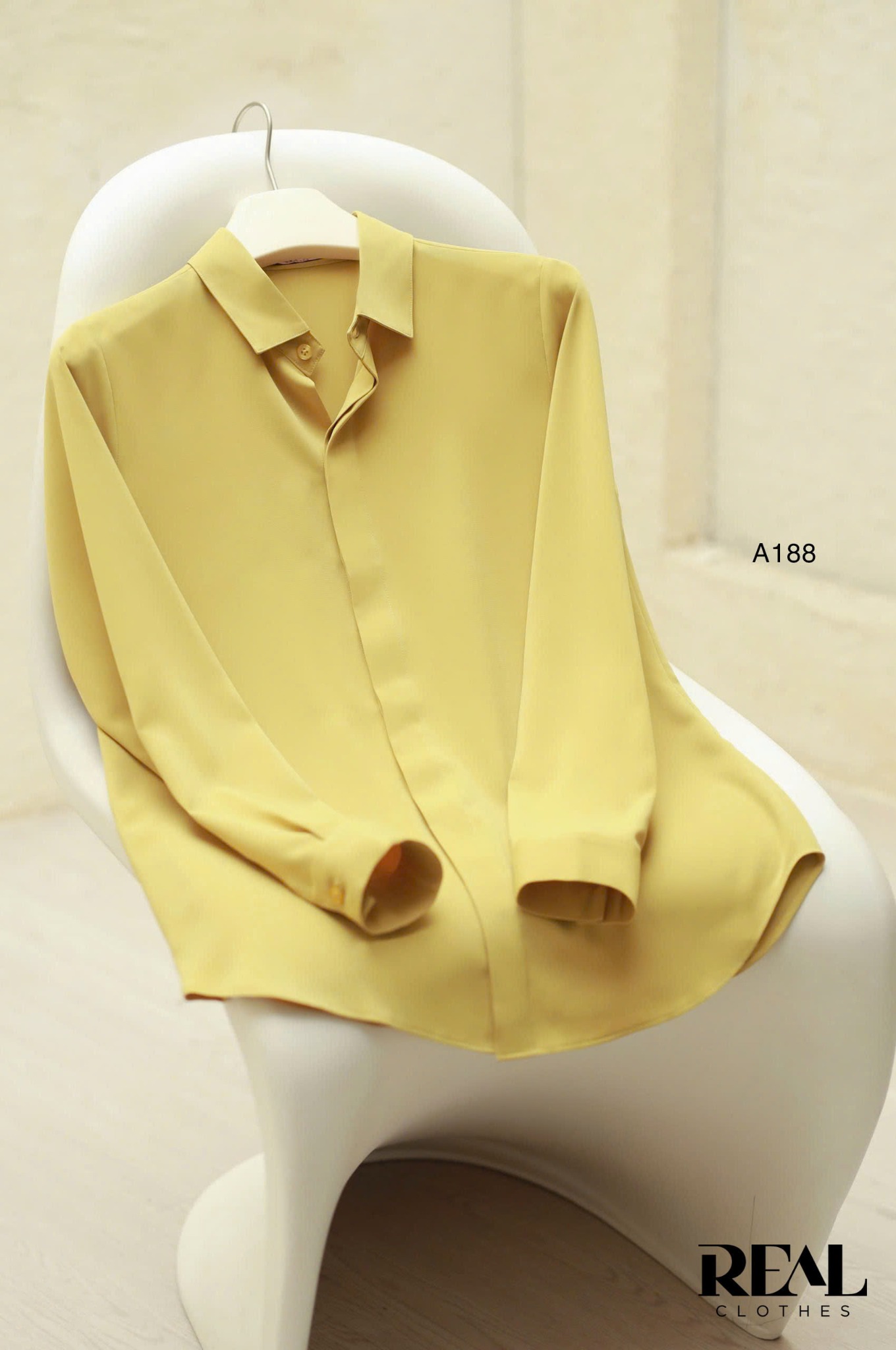 Sơ Mi Cổ Mềm Vàng Cát