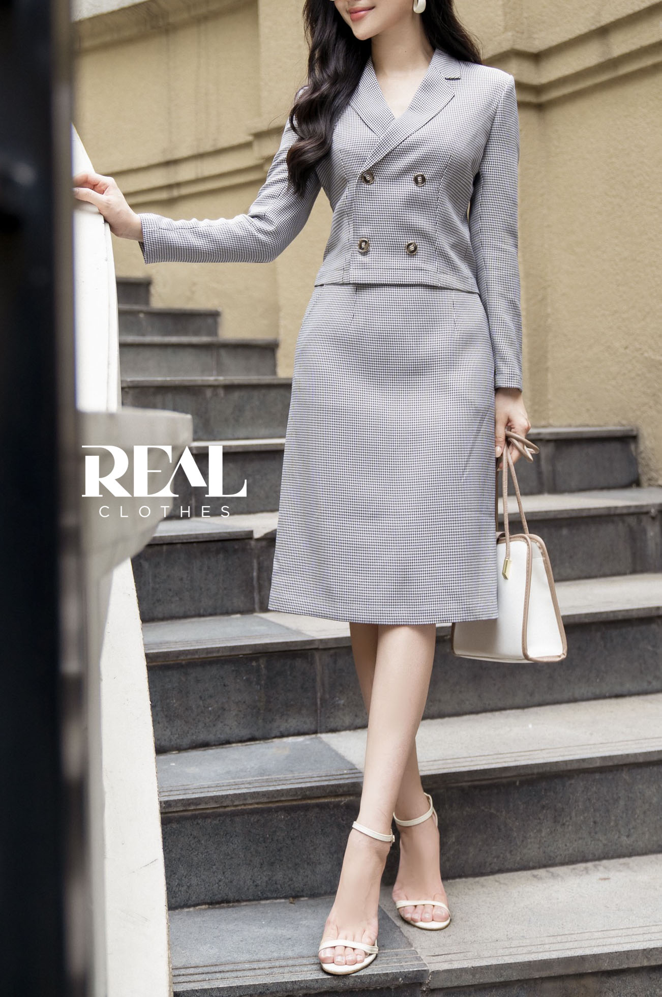 Blazer Lisa zigzag đen SALE