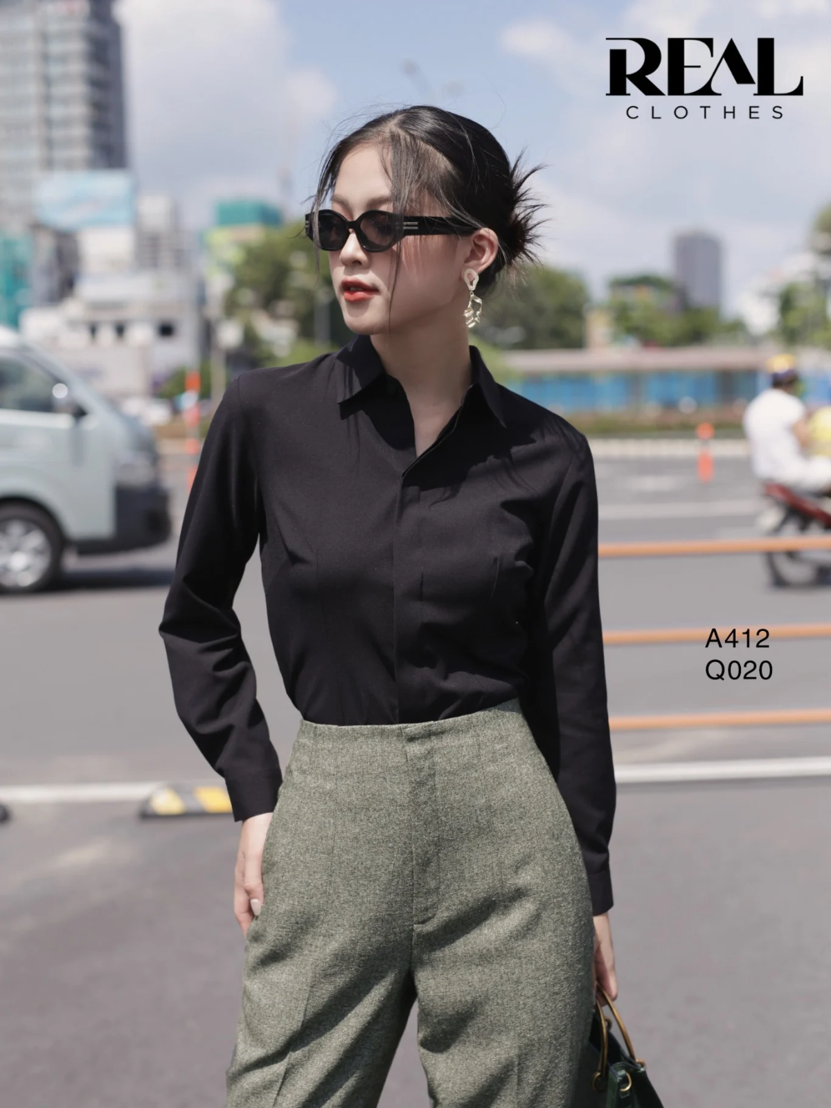  Sơ mi chít eo nano đen - size XS 