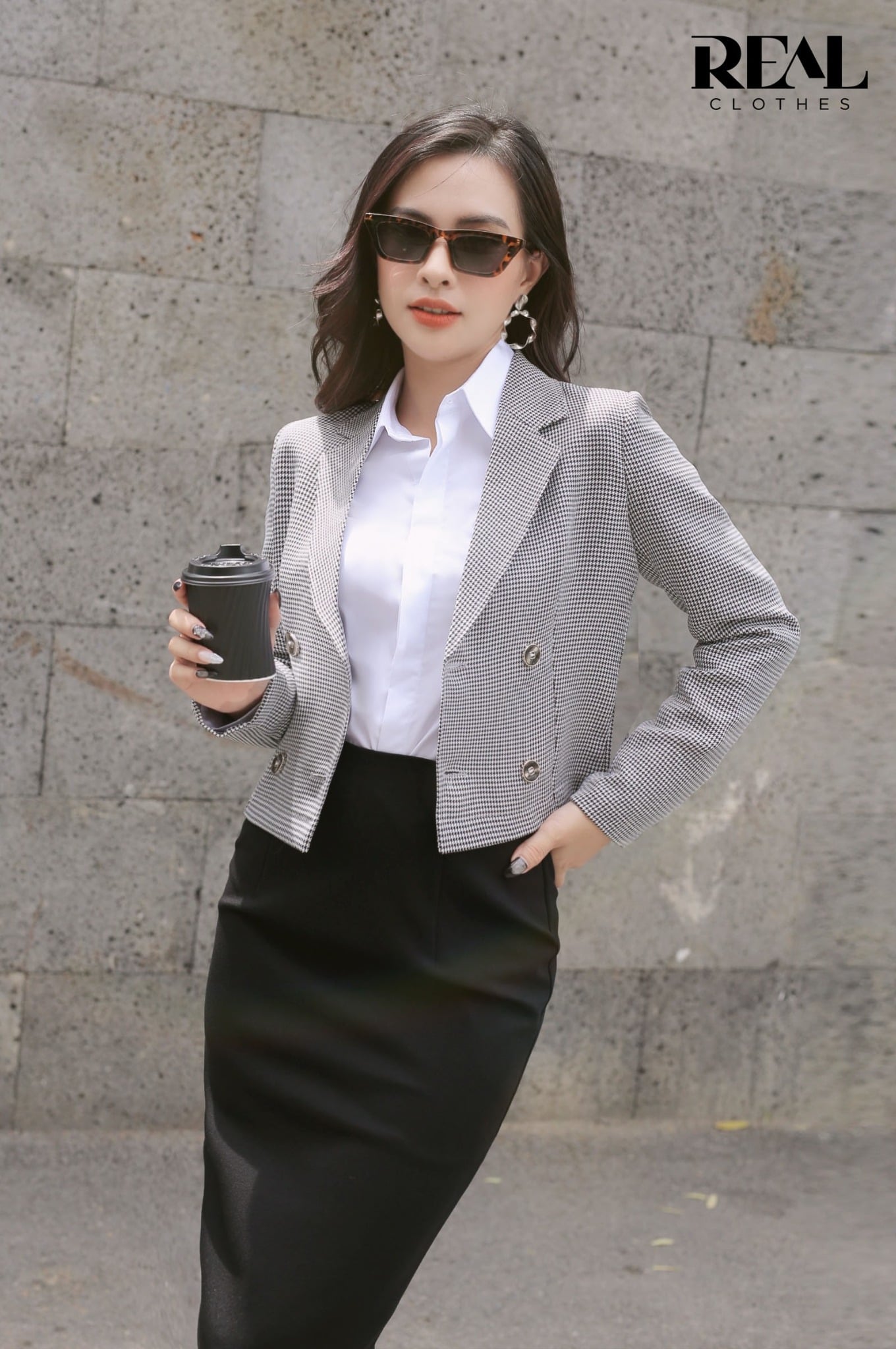 Blazer Lisa zigzag đen SALE