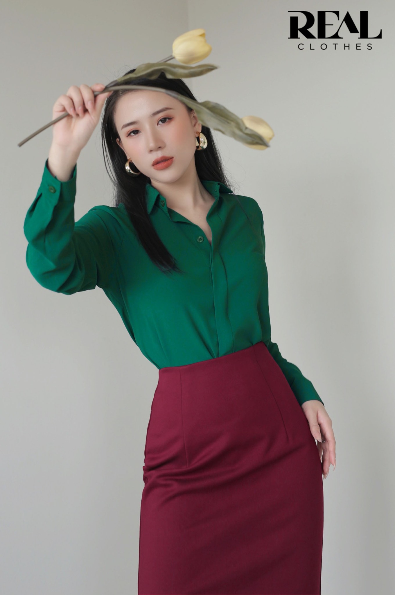 Sơ mi cổ mềm xanh lá MỚI