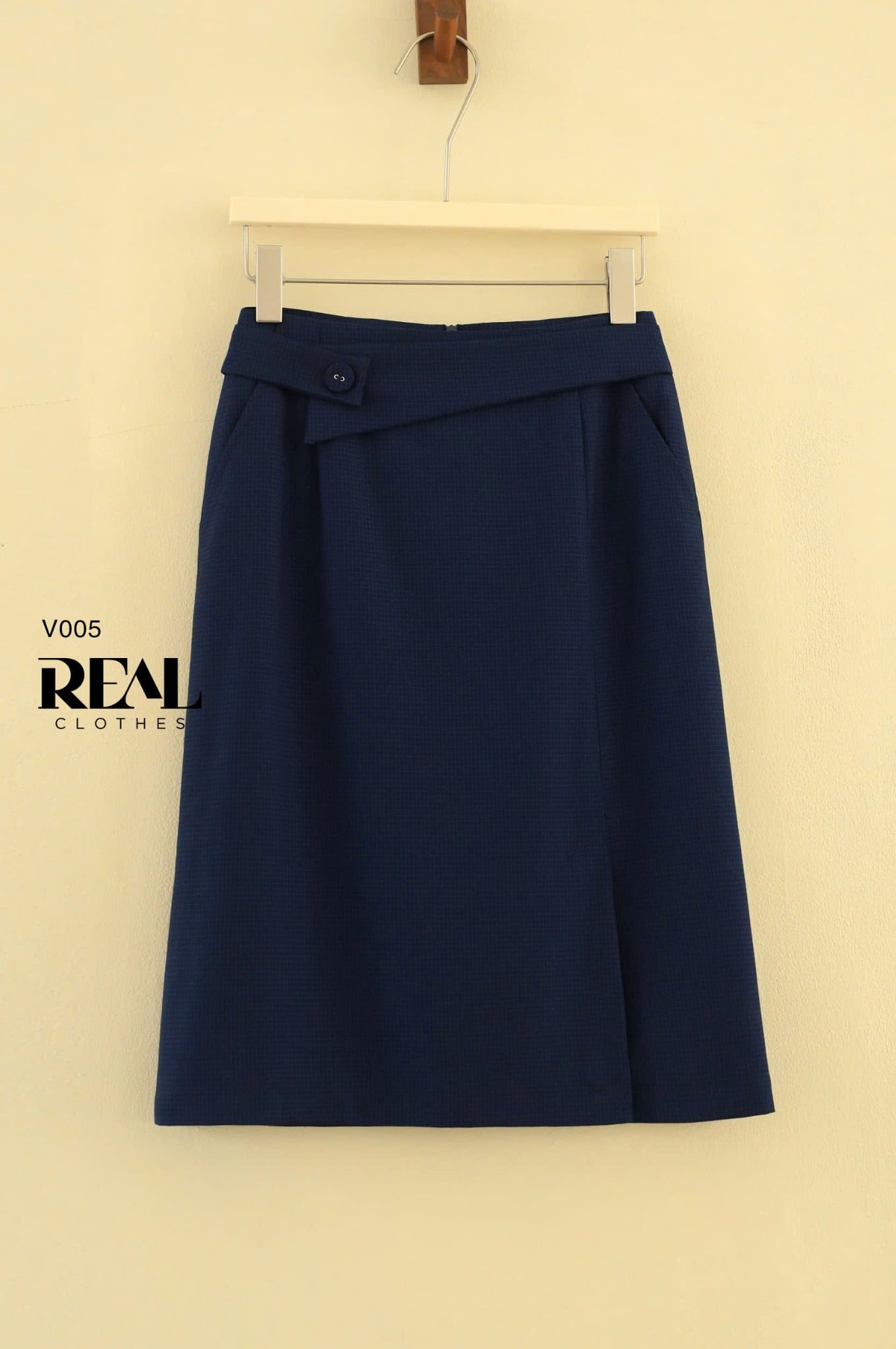 Váy Japan cách điệu ô vuông xanh SALE - size XS