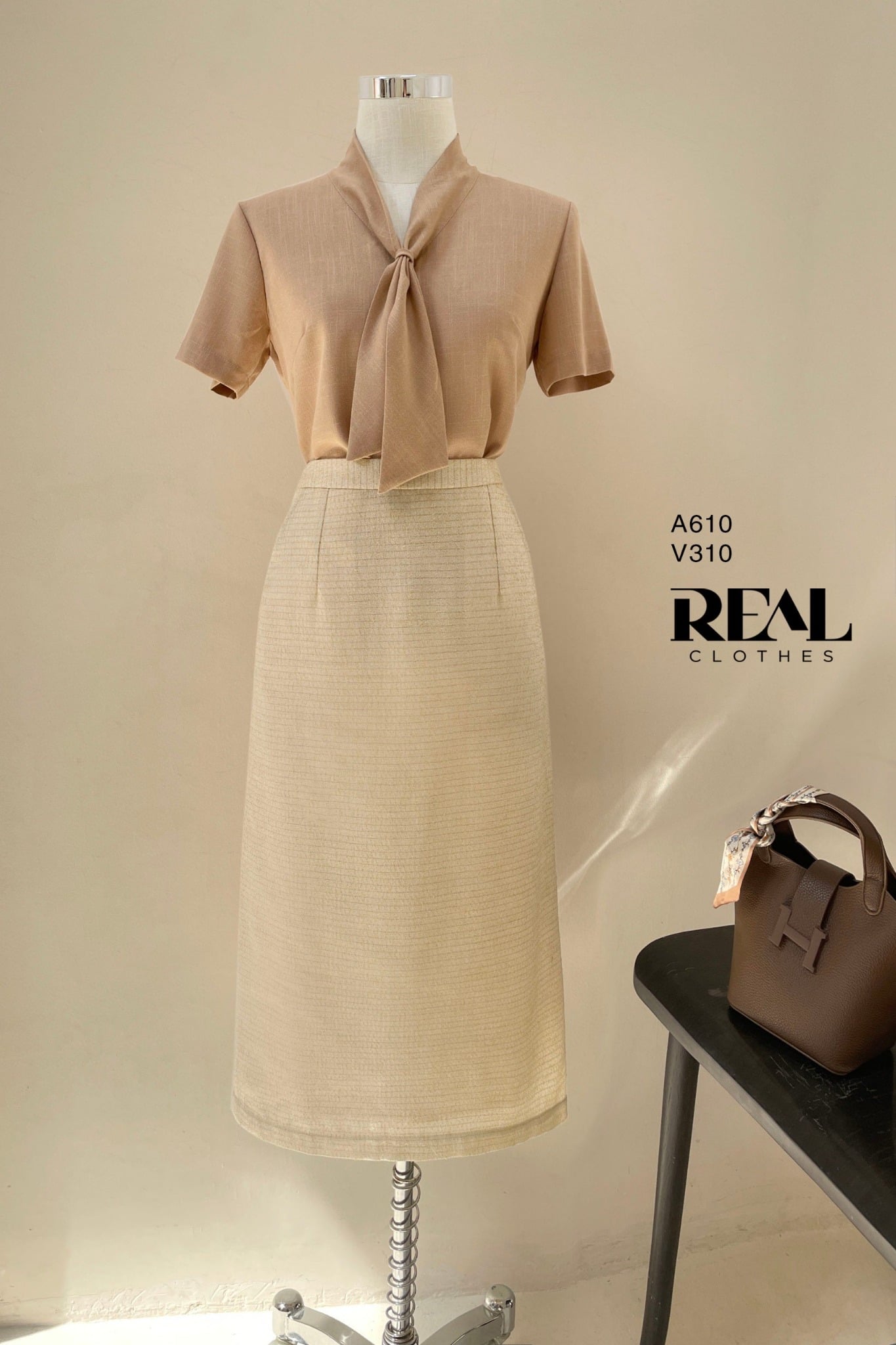 Váy Japan dài kim tuyến SALE