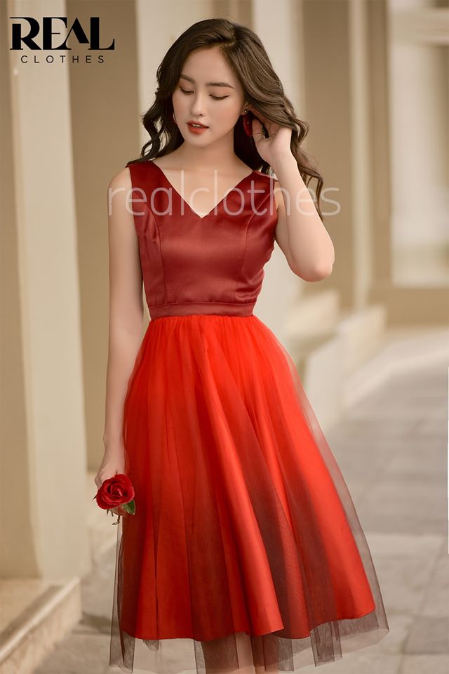 Đầm loang đỏ SALE