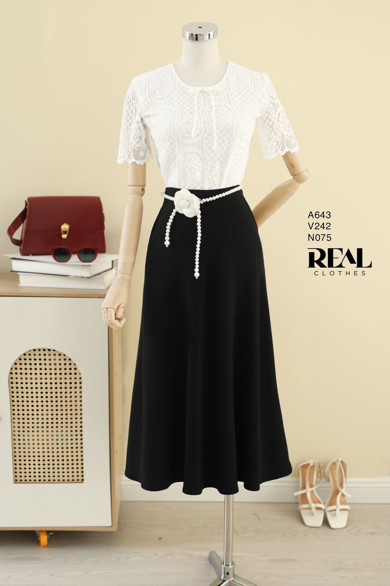 Áo ren nơ trắng MỚI SALE