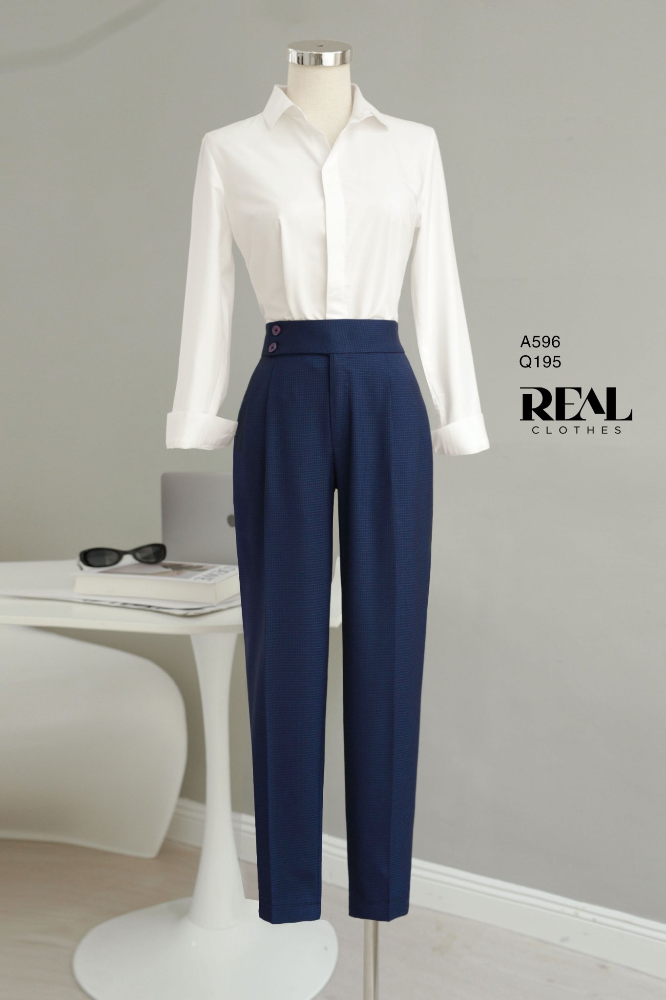 Quần Sakura ô vuông xanh SALE