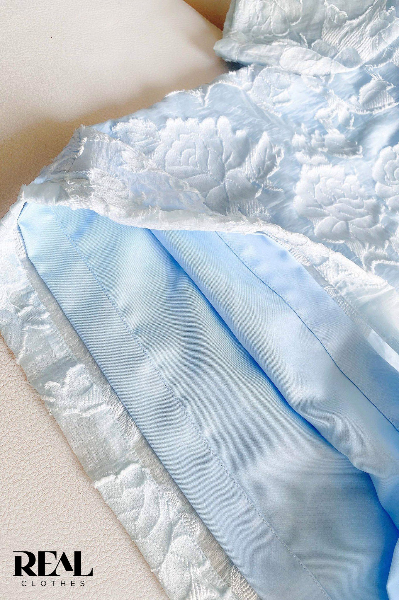 Croptop hoa blue FINAL SALE - size XS