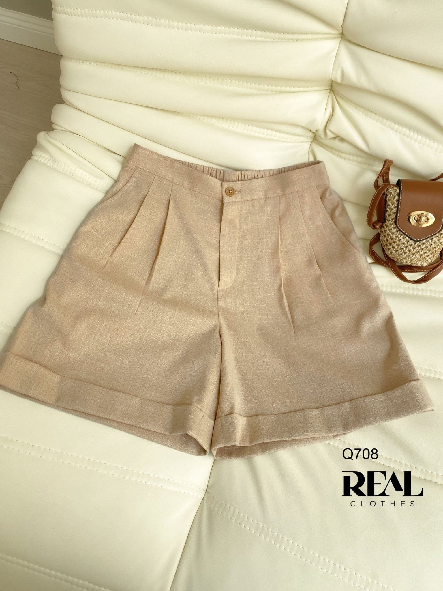 Quần short lưng thun linen bạc xỉu SALE