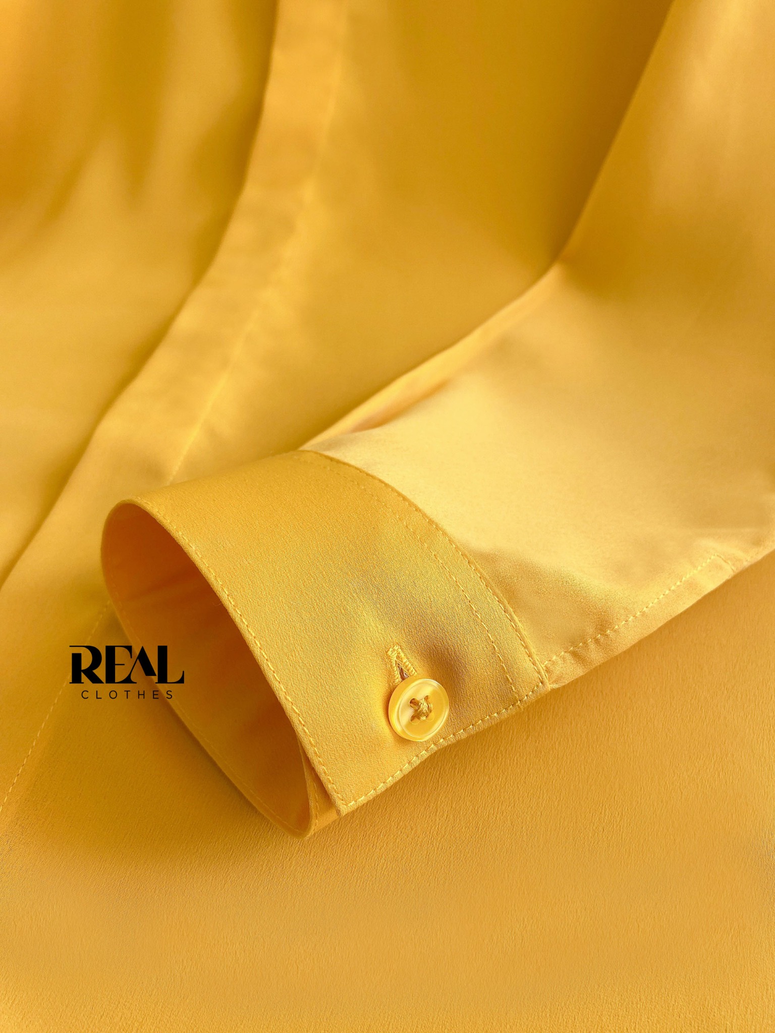 Sơ mi cổ mềm vàng nắng