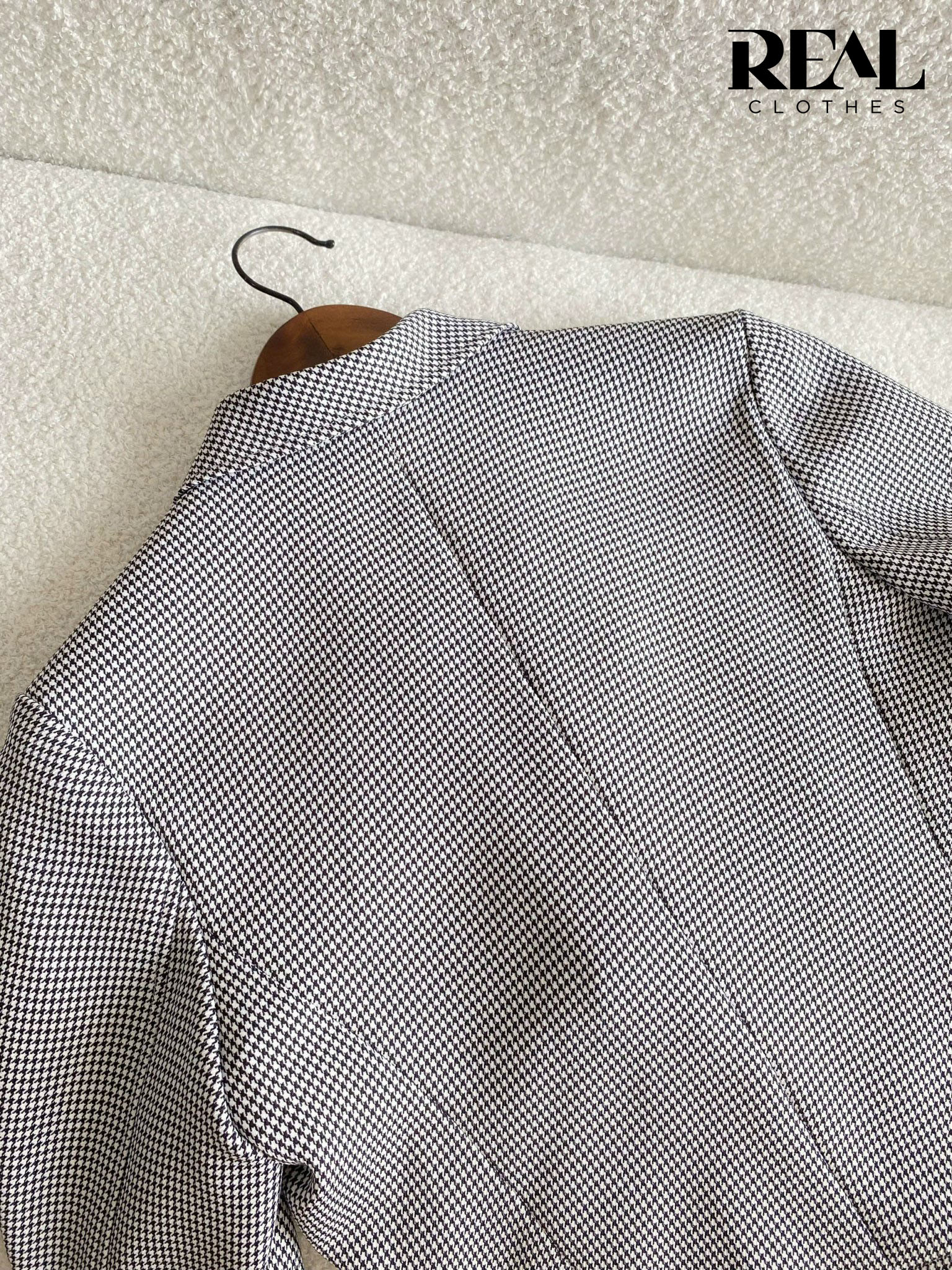 Blazer Lisa zigzag đen SALE