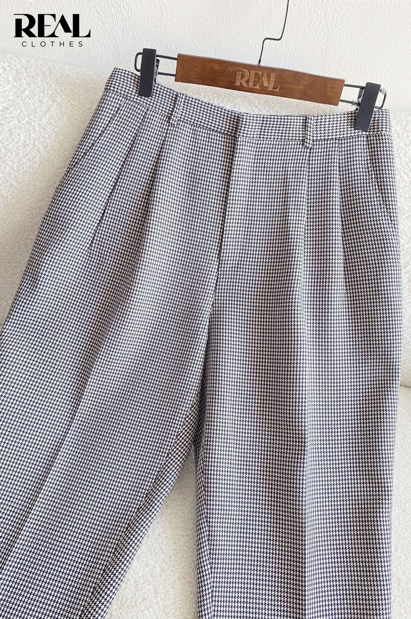 Quần lưng cao zigzag đen SALE